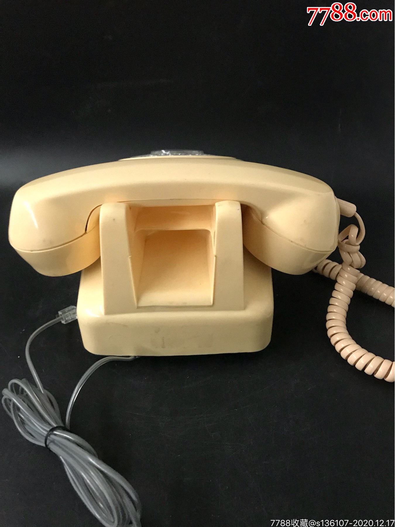 中日合资80年代拨盘转盘老电话机,非常干净雅致的一款电话机-旧电话机