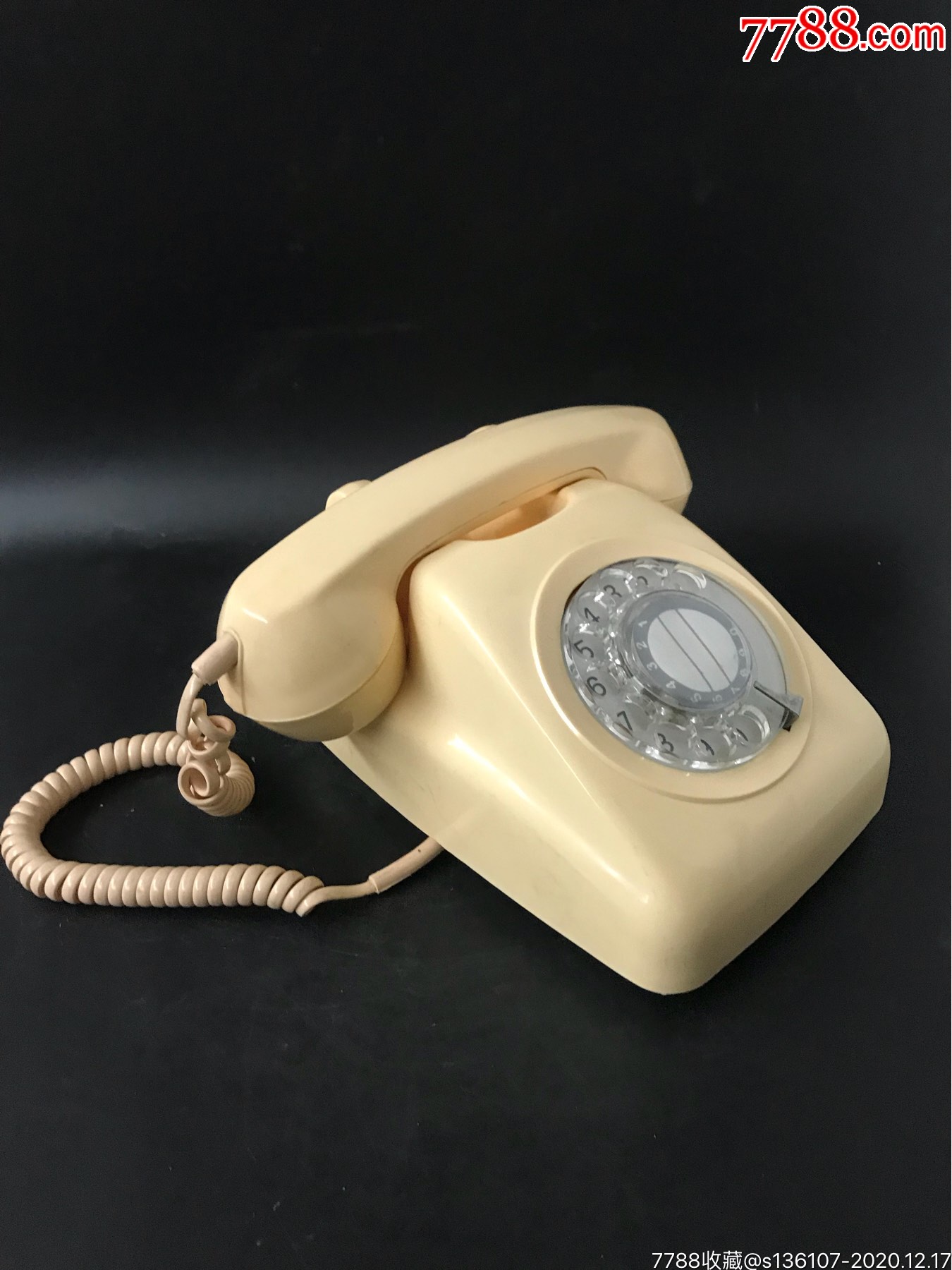 中日合资80年代拨盘转盘老电话机,非常干净雅致的一款电话机