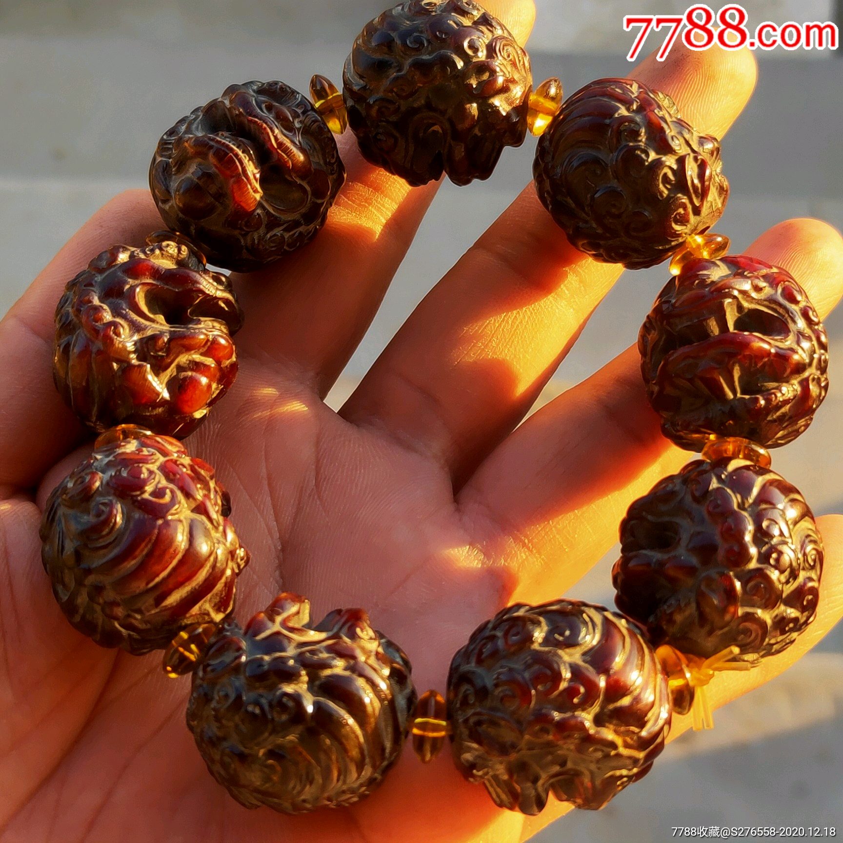 老血珀貔貅手串,辟邪招财转运保平安,佩戴财运滚滚来.