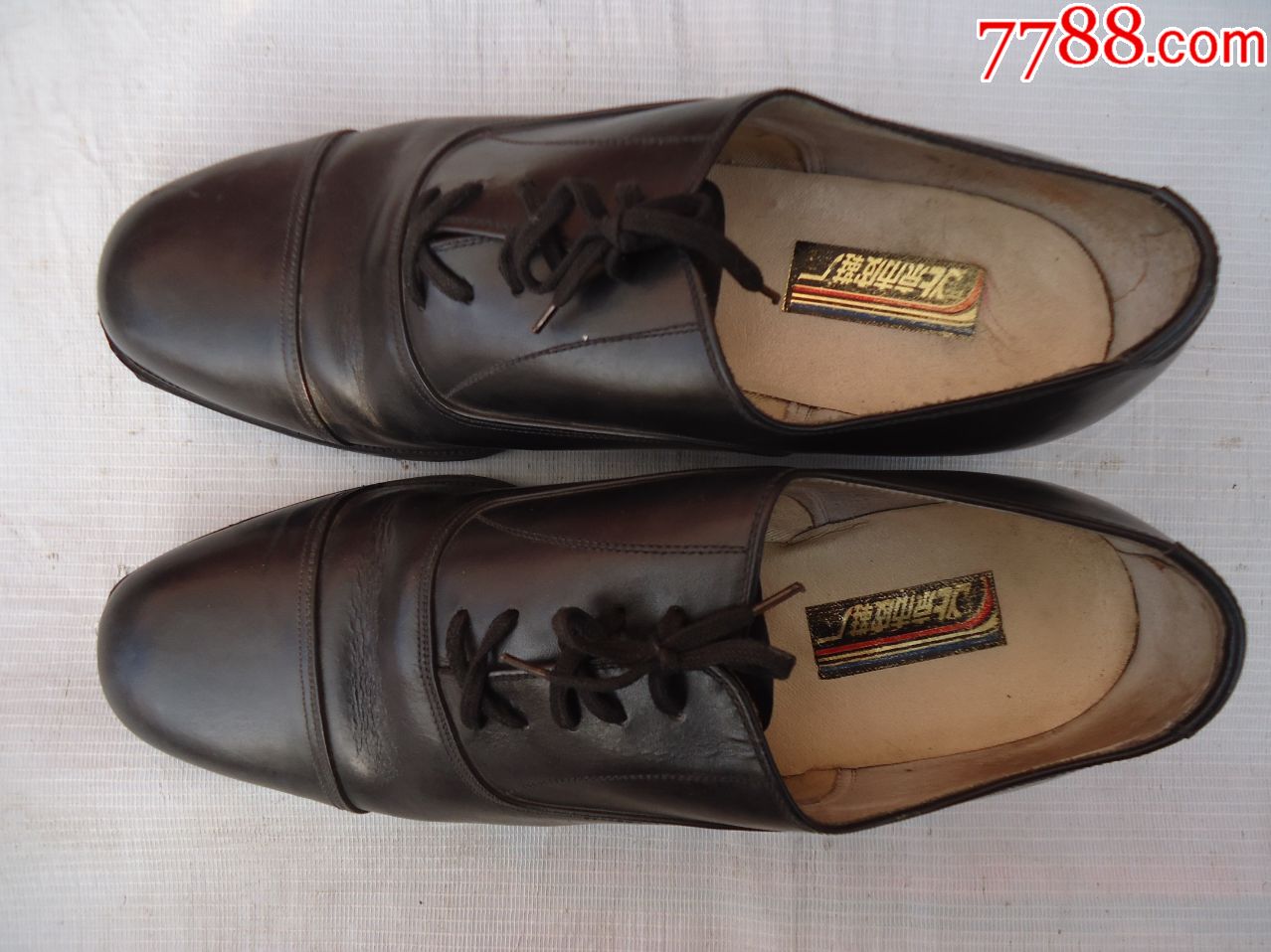 老式三接头纯牛皮皮鞋