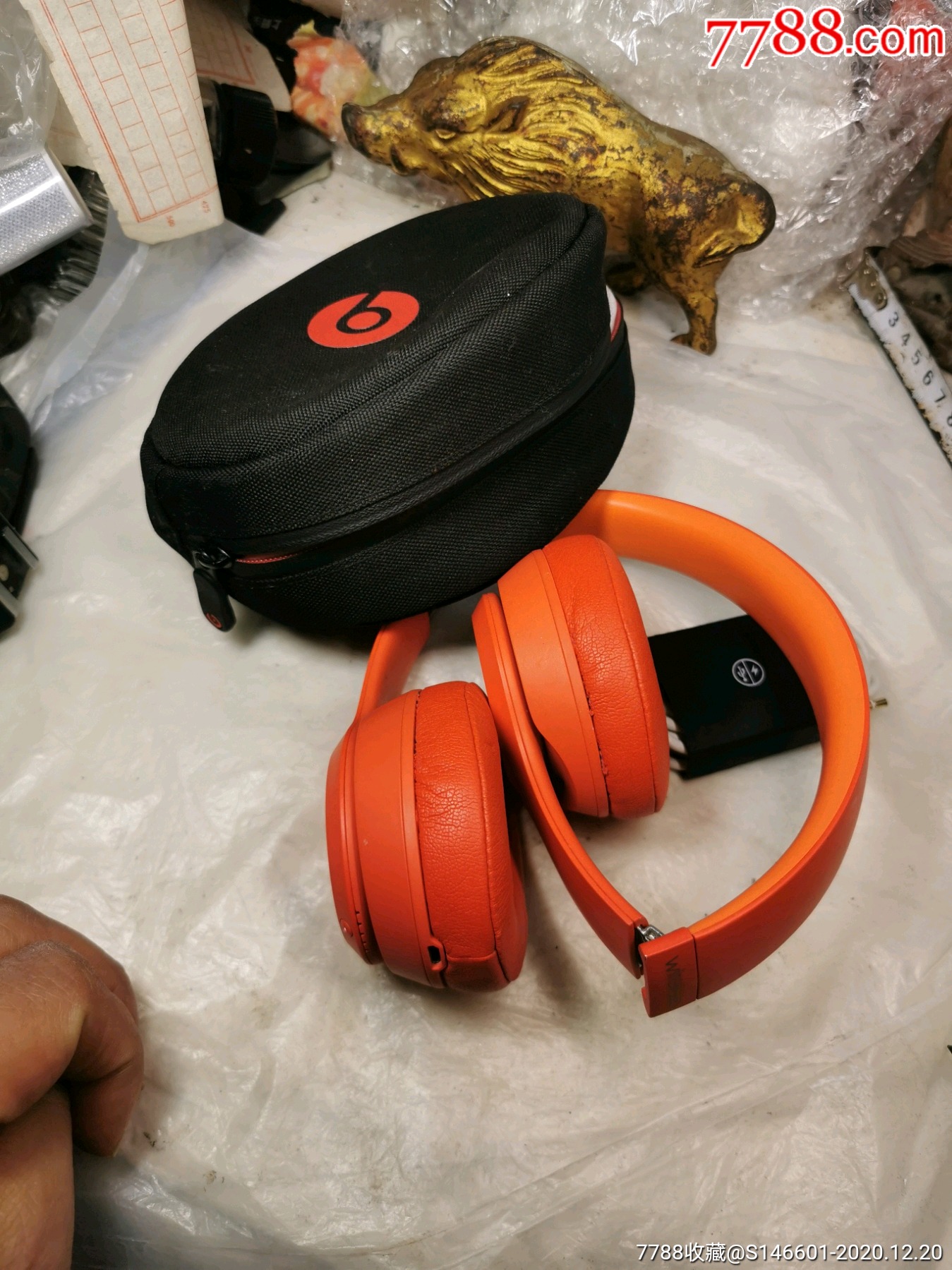 九成新beatssolo3wireless头戴式耳机无线蓝牙b魔音苹果降噪运