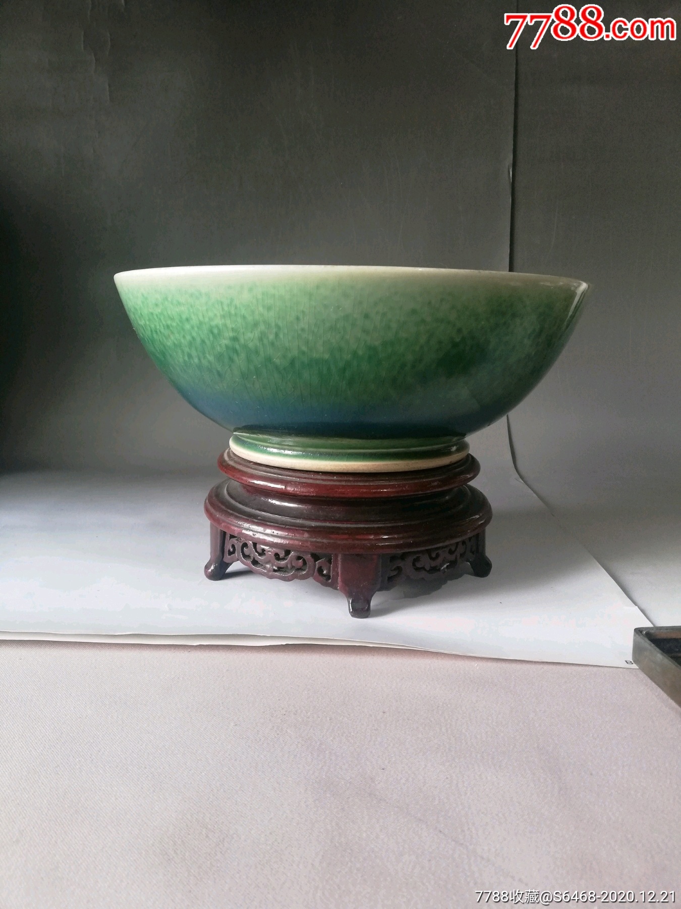 豇豆绿九寸大碗脱口垂足郎不流