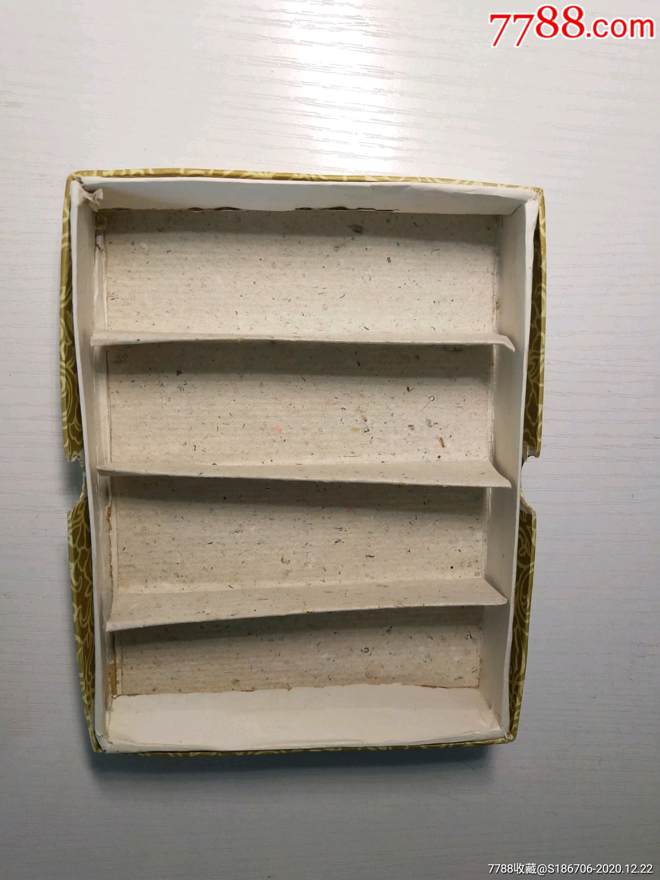 八十年代出口手糊纸盒