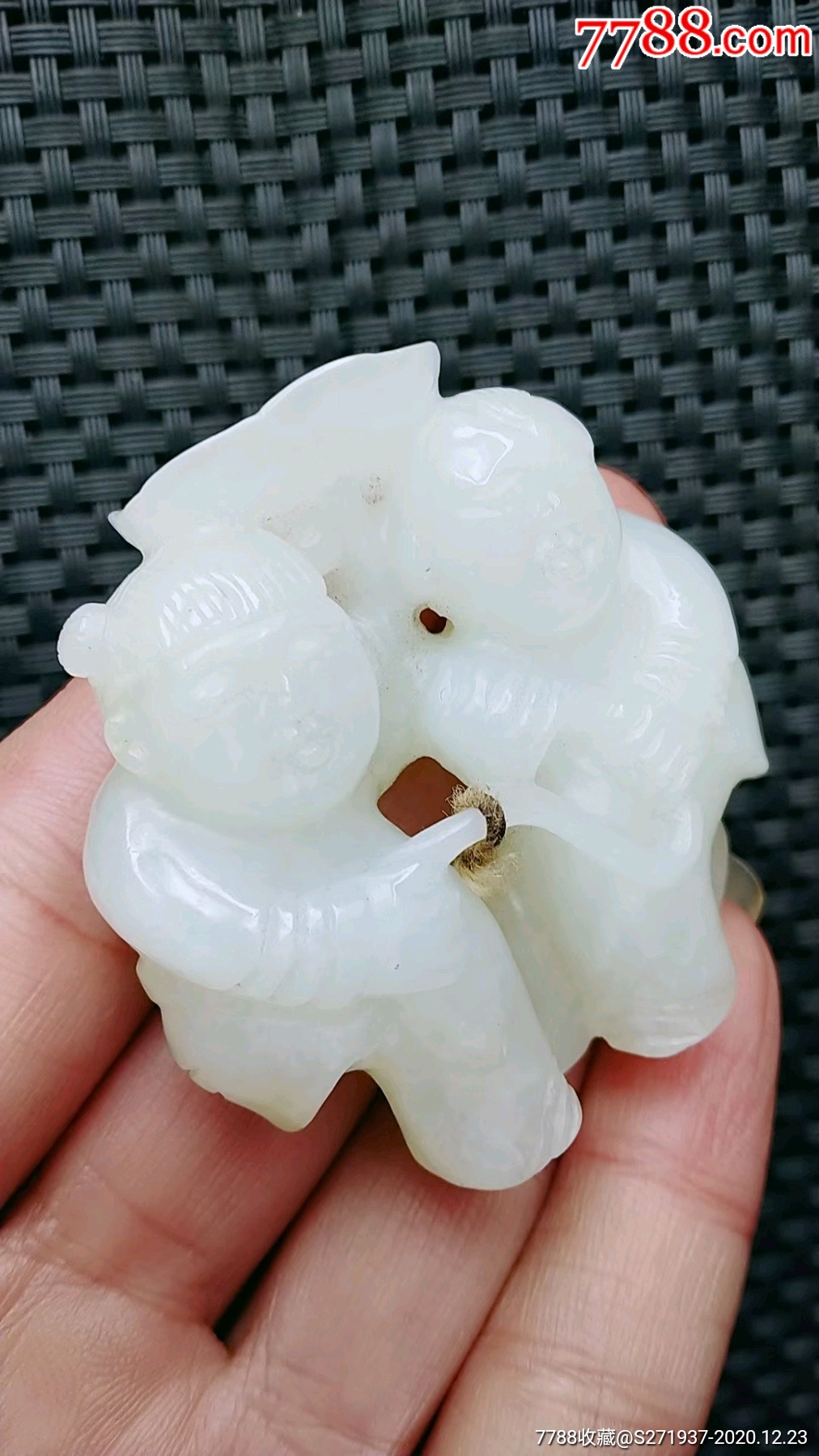 【精美】民国时期正宗新疆和田玉籽料精雕和合二仙挂件把件-和田玉