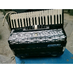 金杯牌120键手风琴九成新1680包快递感兴趣的话点我想要和我私聊