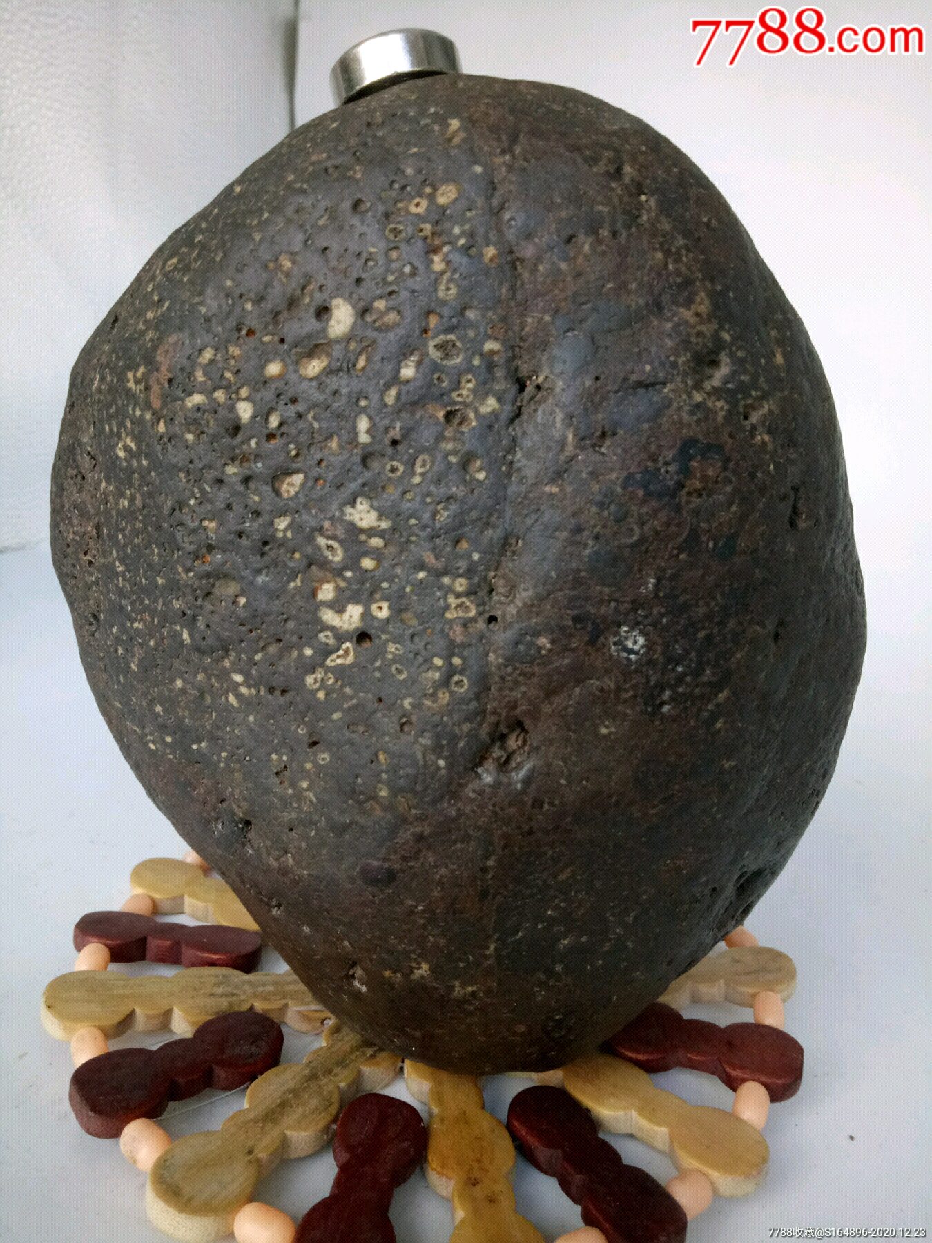 陨石钻石图片(世界顶级陨石钻石图片)