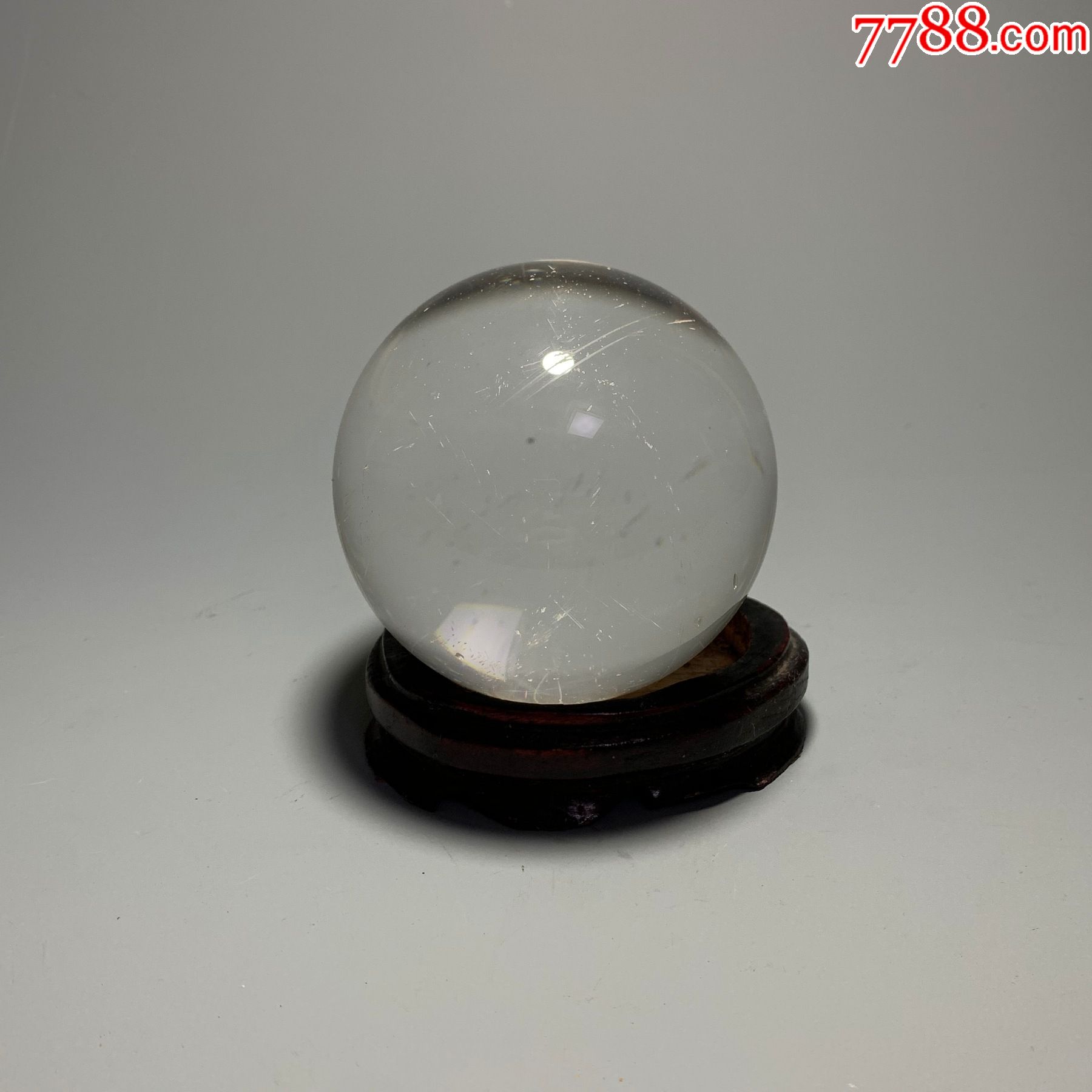 天然水晶球把玩精品水晶摆件