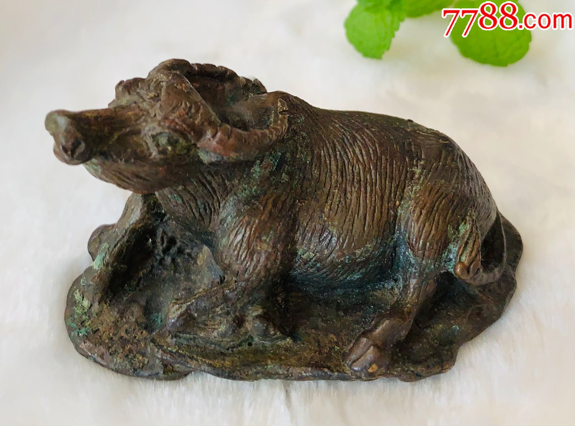 民国黄铜卧牛摆件已鉴定