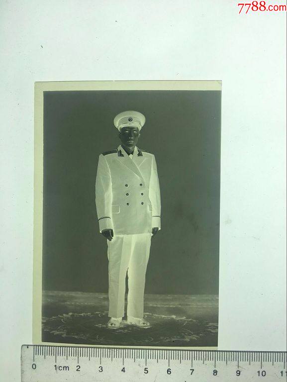 早期军人中校军礼服照老底片泛银