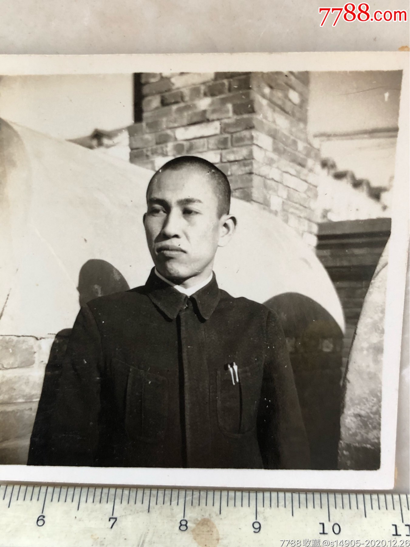 民国抗战时期北京南苑穿中山装别着钢笔的日本鬼子宪兵老照片同一人2