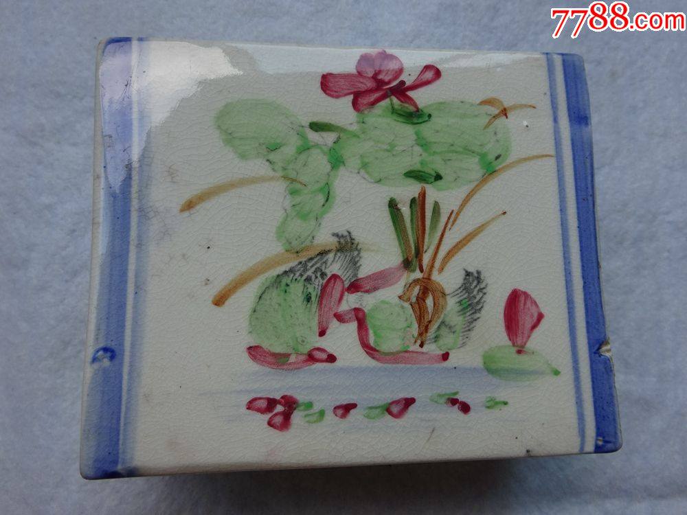 民国粉彩手绘花卉瓷枕