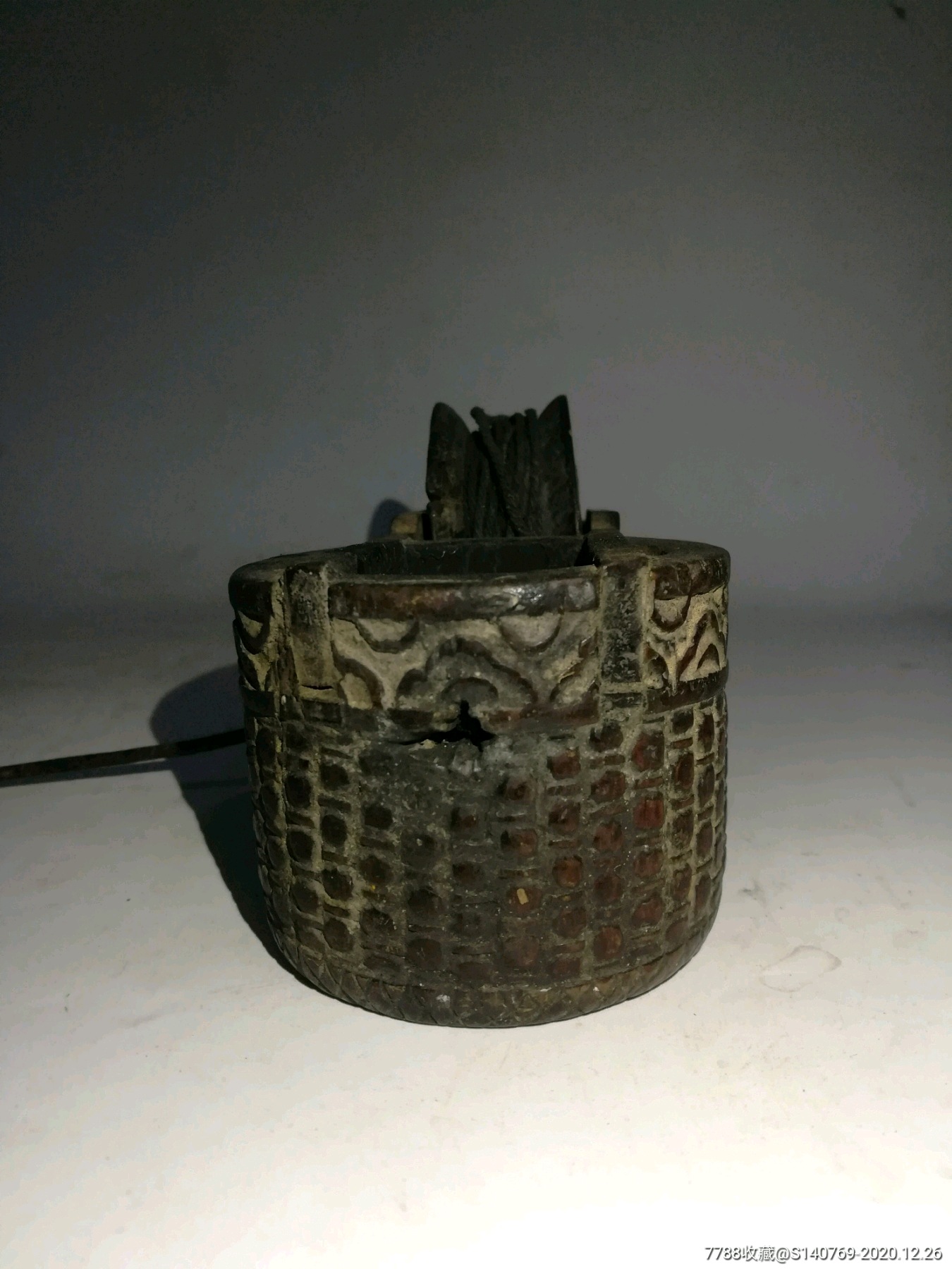 精致雕工墨斗