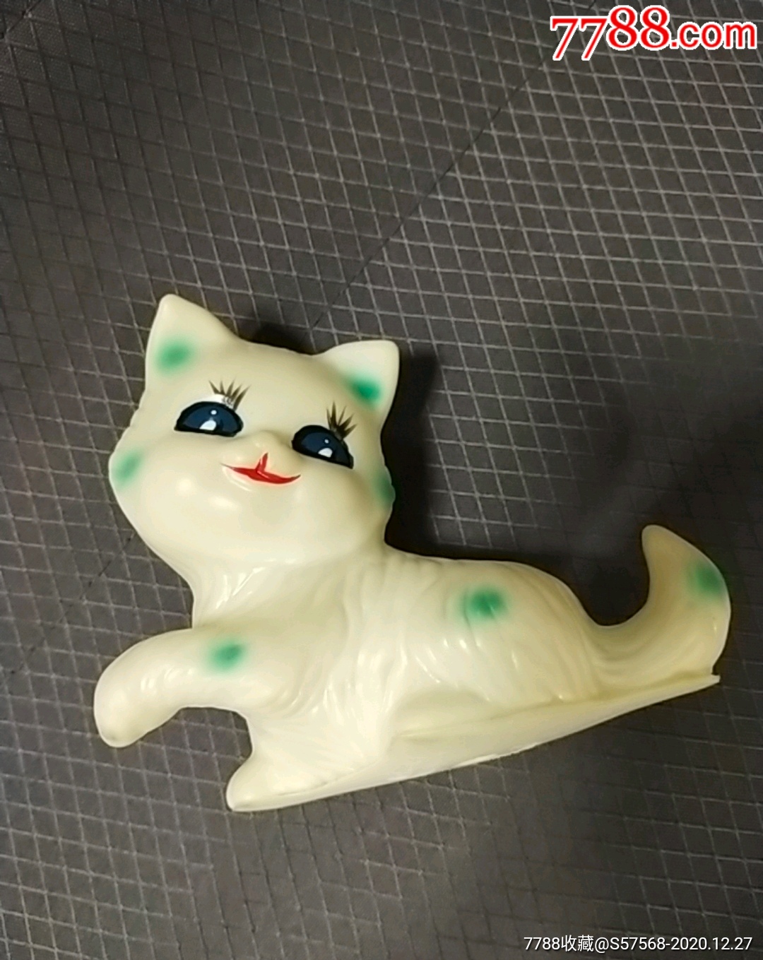 小猫_胶皮玩具_第1张_7788小人书