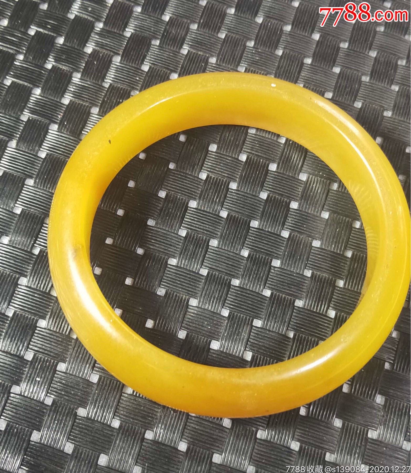 新疆戈壁金丝玉黄玉手镯,包真