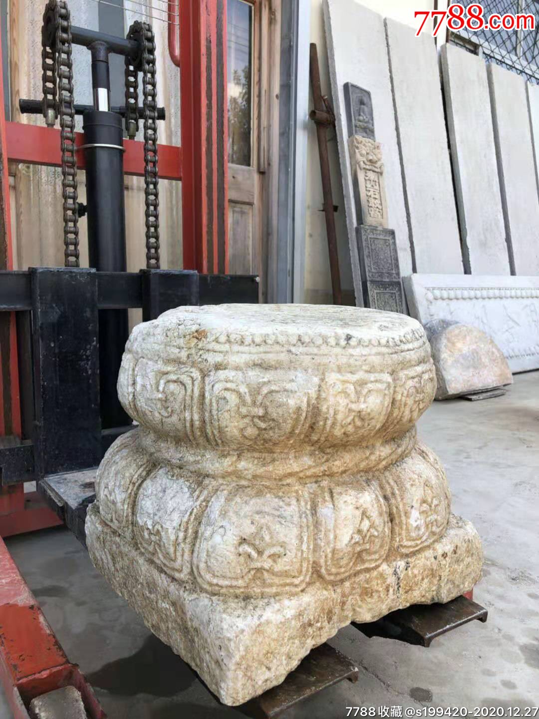 清代汉白玉石莲花墩造型独特满雕工雕工精细皮壳包浆浑厚尺寸如图