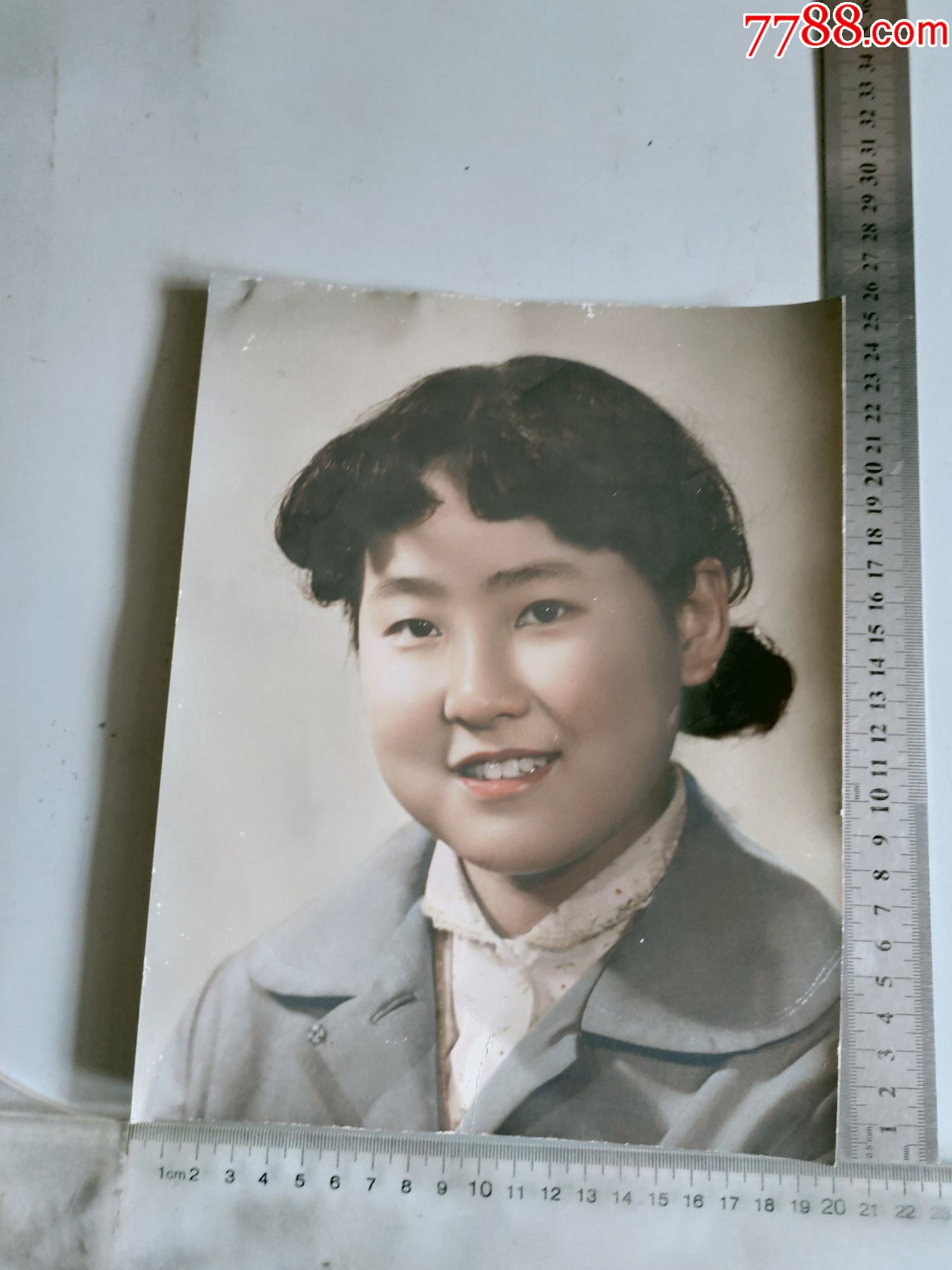 美女留影(老照片)