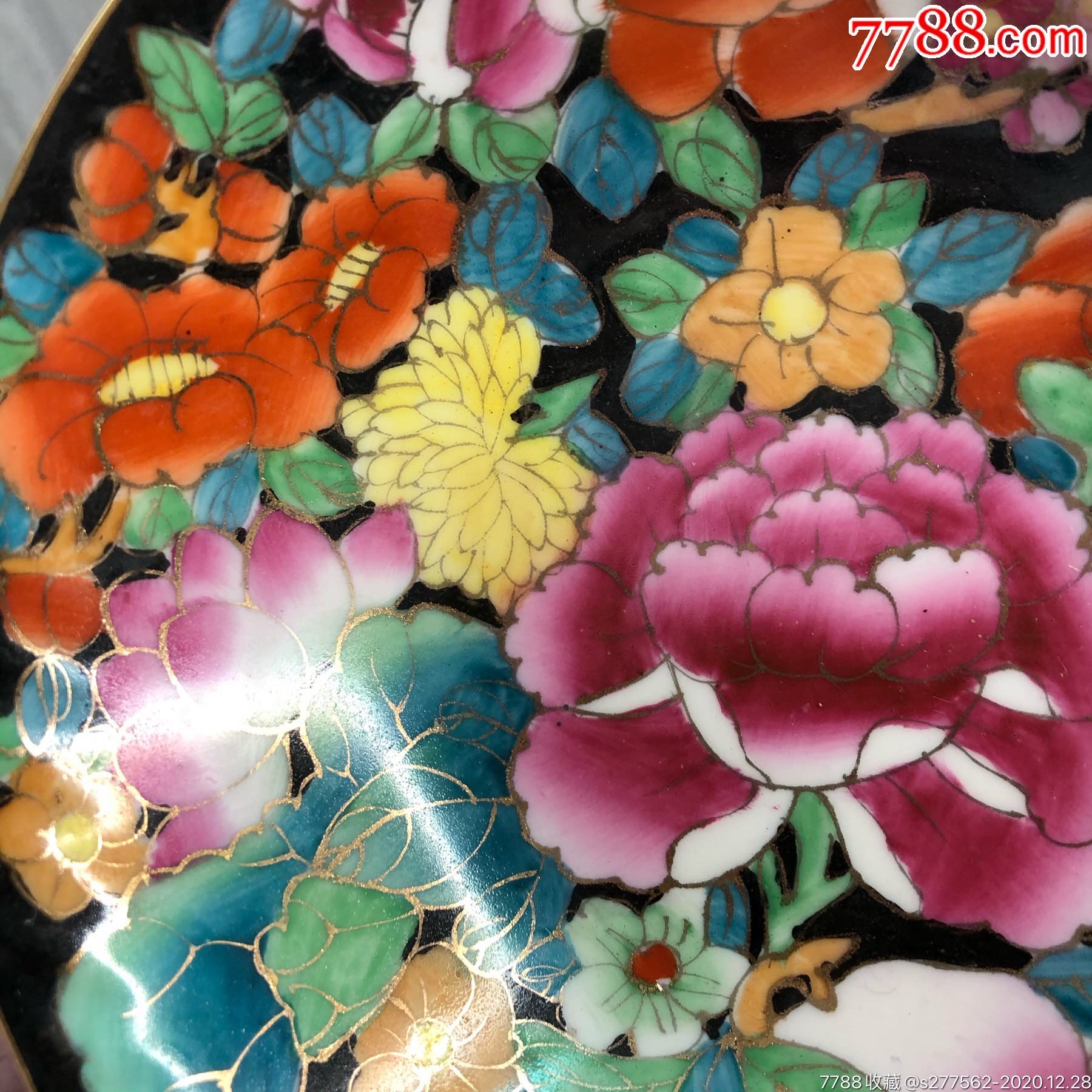 七十年代汕彩纯手绘描金斗彩百花不落地大碗尺寸直径15全品如图