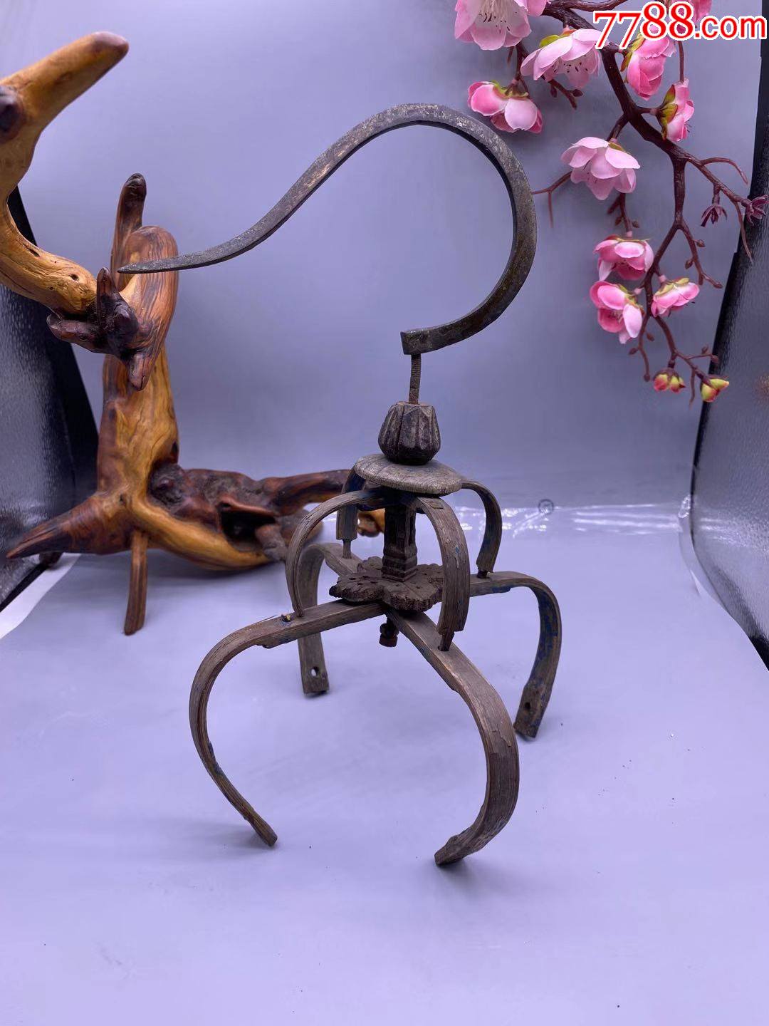 老鸟笼挂钩,尺寸25厘米,品相如图,100包快递