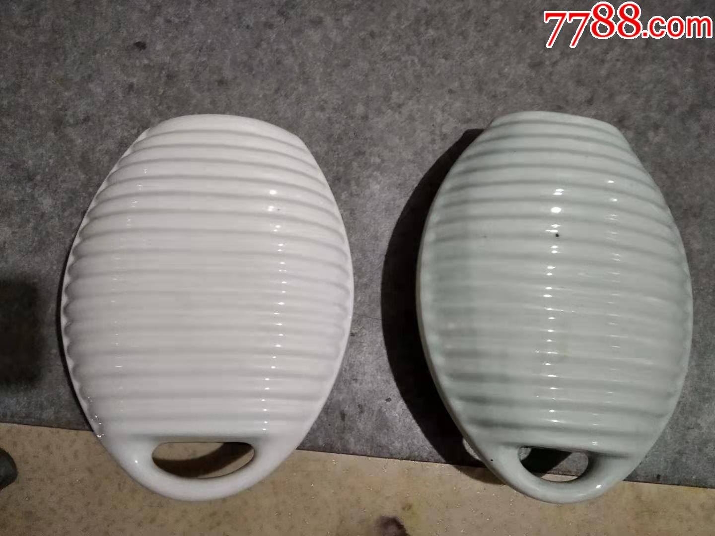 尿壶两个_第1张_7788陶瓷