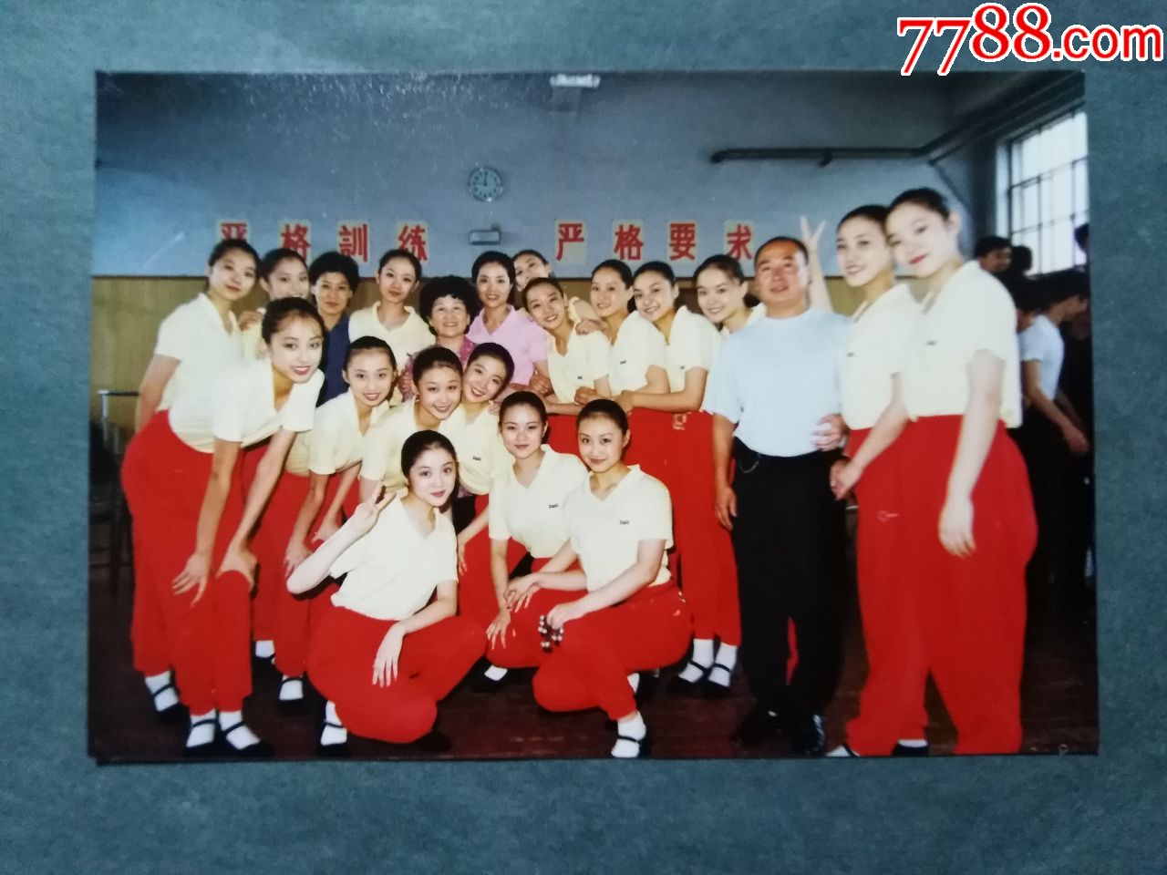 女舞蹈演员沈阳军区前进歌舞团原版6寸