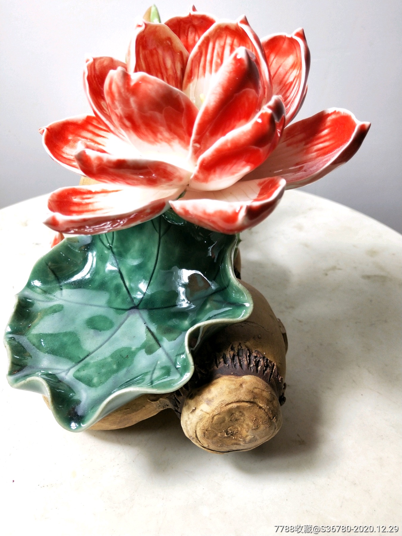 佛山陶瓷工艺瓷质摆件艺术品莲藕荷花一个