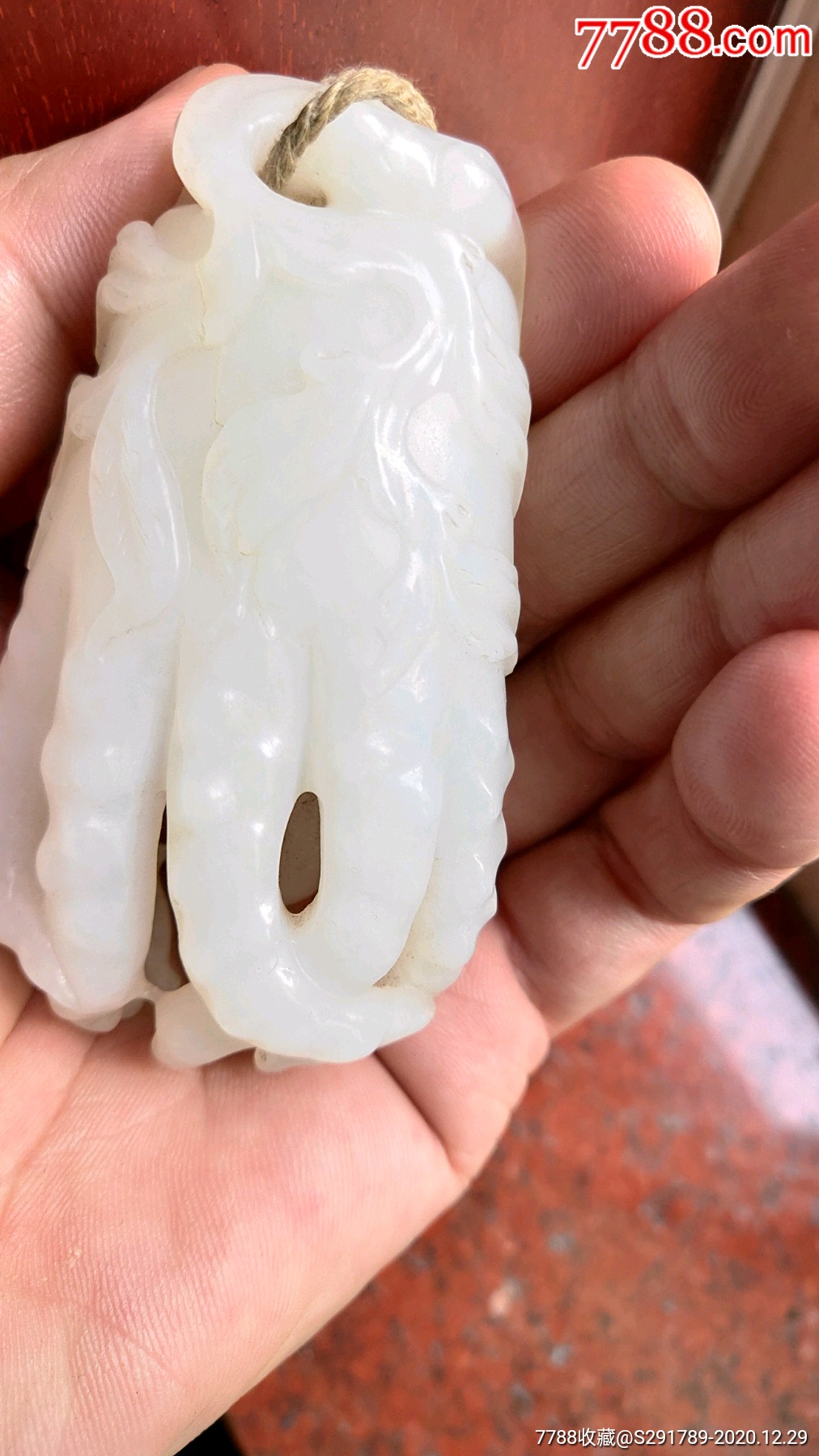 老羊脂白玉佛手