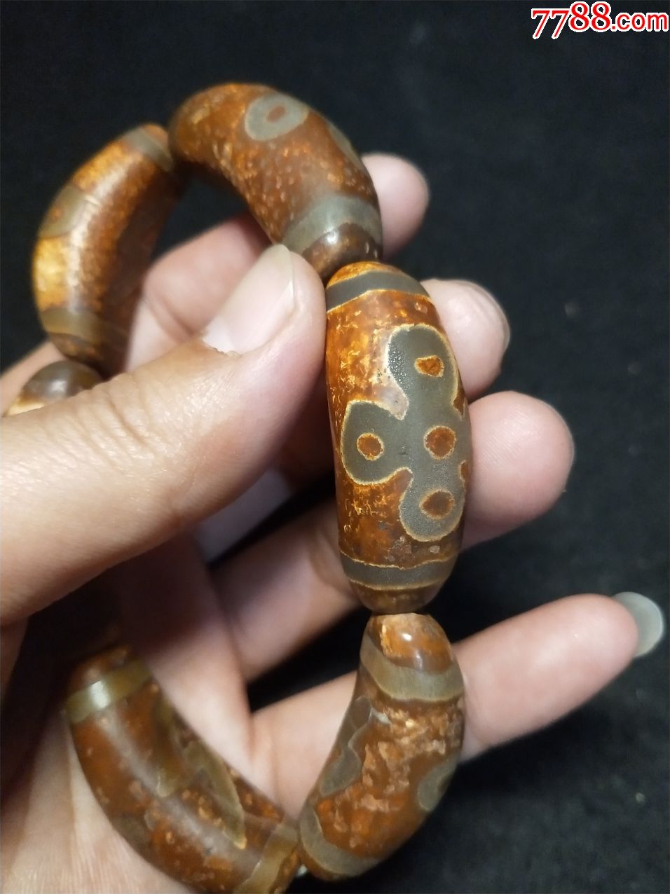 牛角形天珠手串