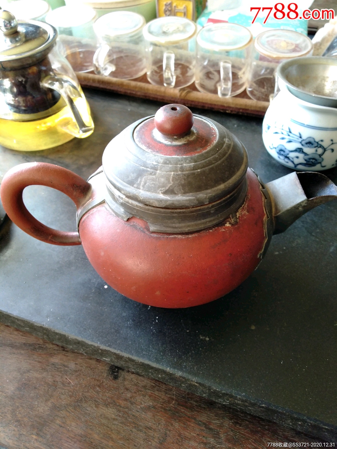 威海卫同庆顺英文款小紫砂壶