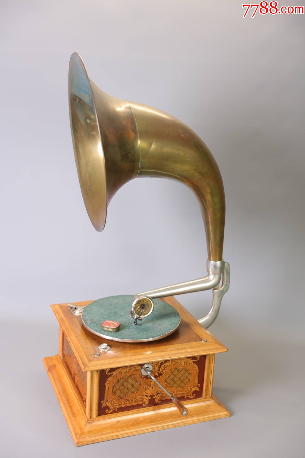 上世纪初瑞士全铜大喇叭古董机械手摇留声机老唱机单机芯驱动