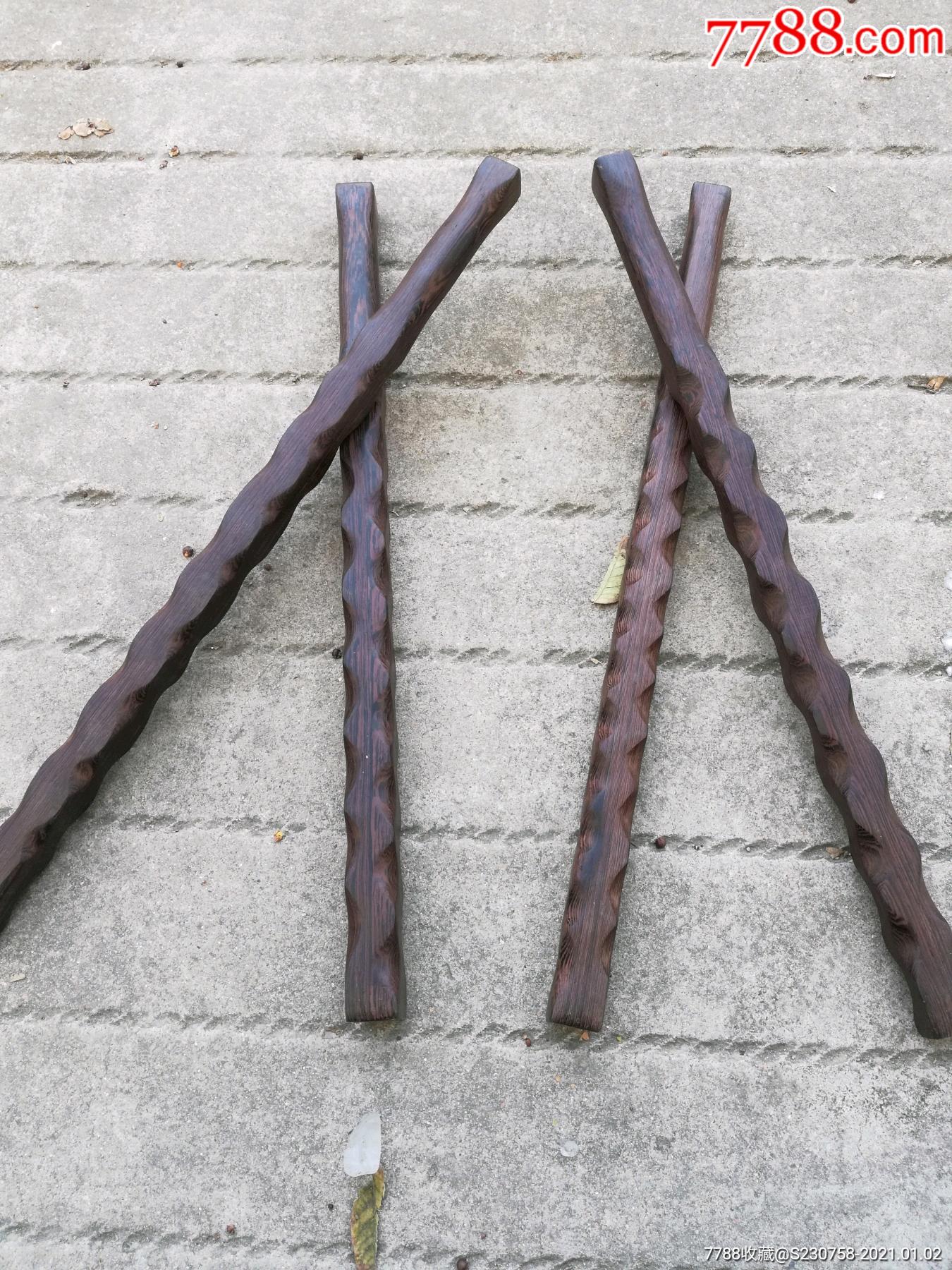 鸡翅木狼牙棒五十元一对