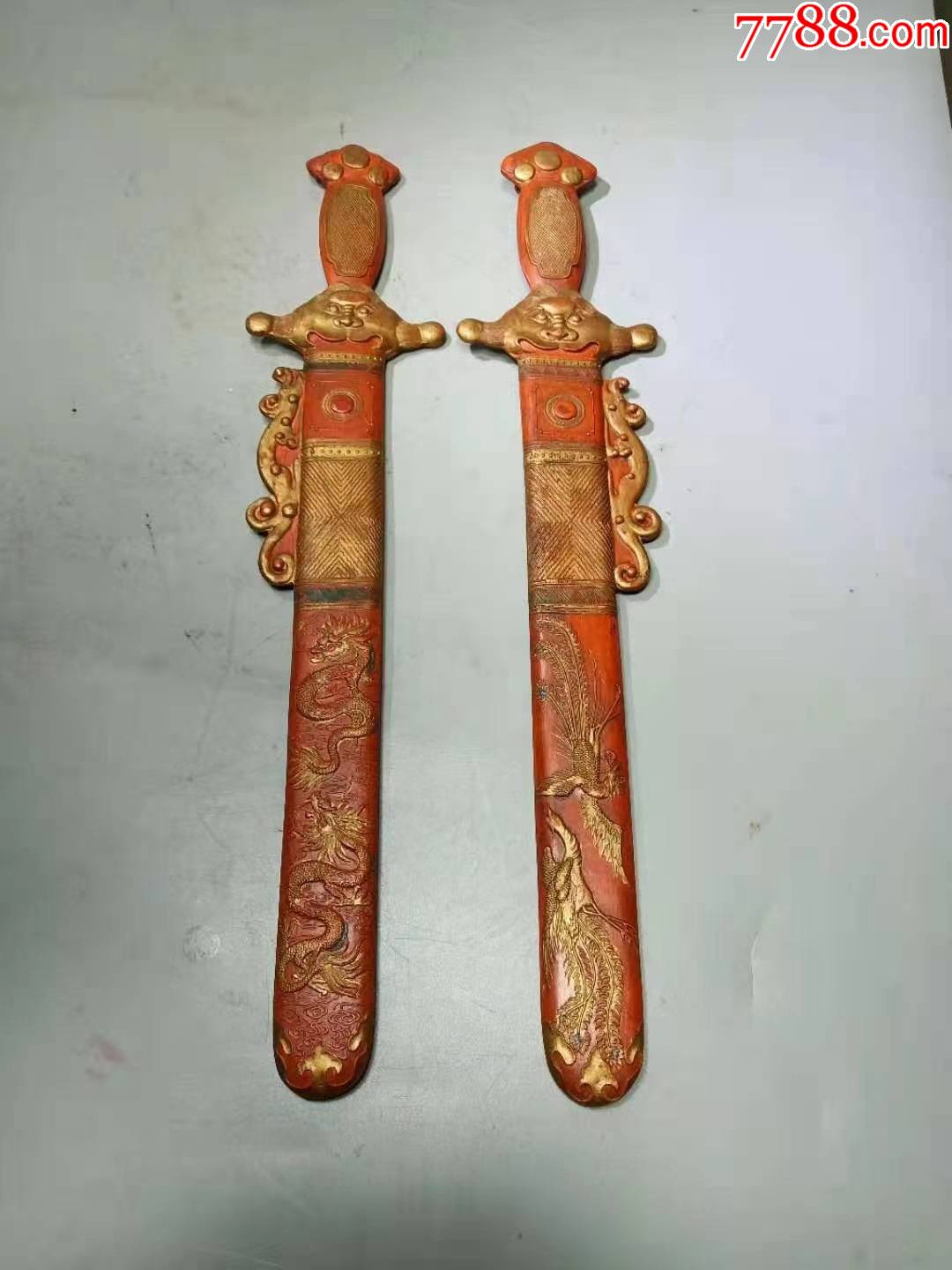 老墨洒金朱砂墨龙凤双剑一对辟邪旺运