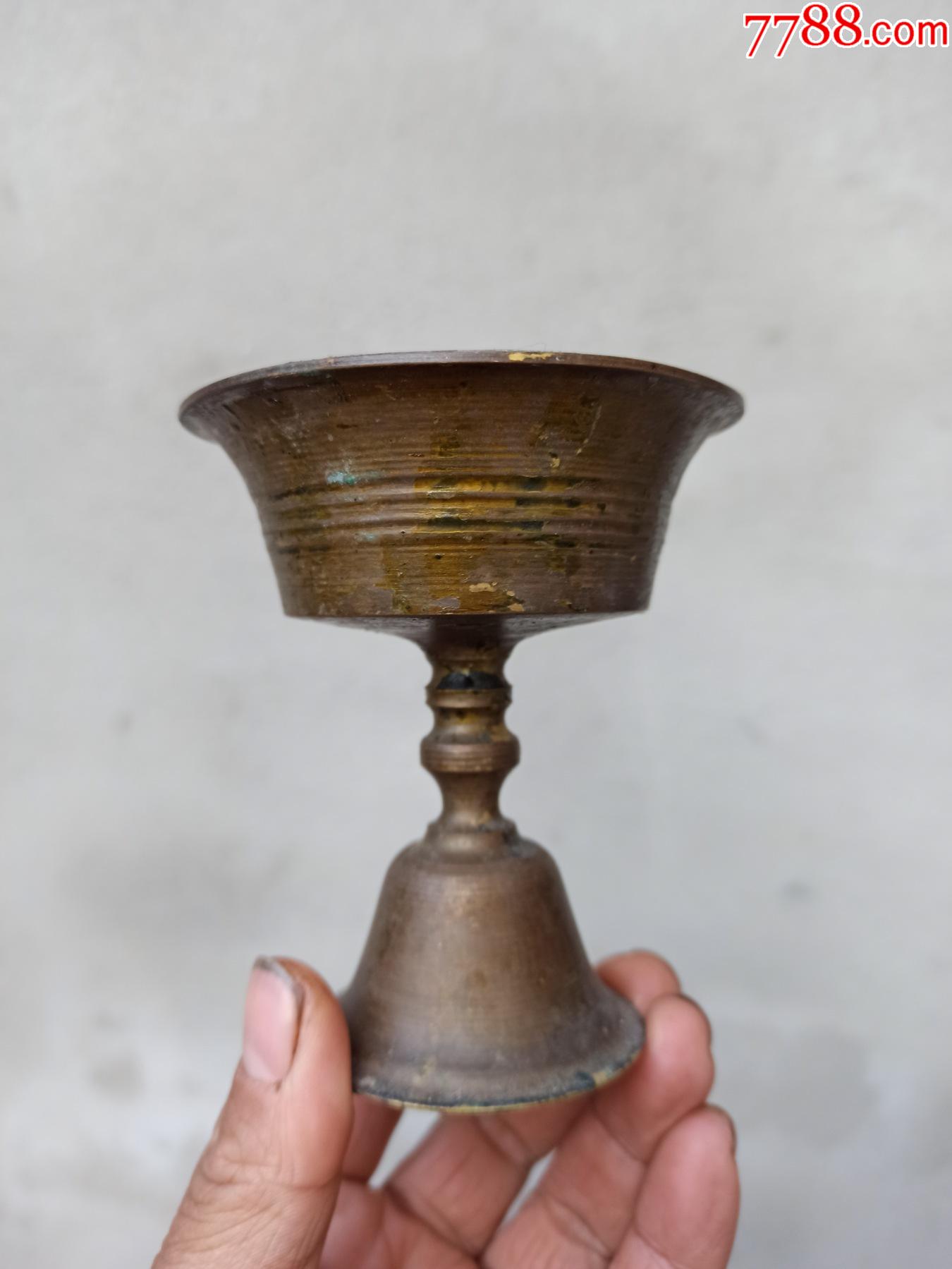 全品铜器高足杯子品相如图所示