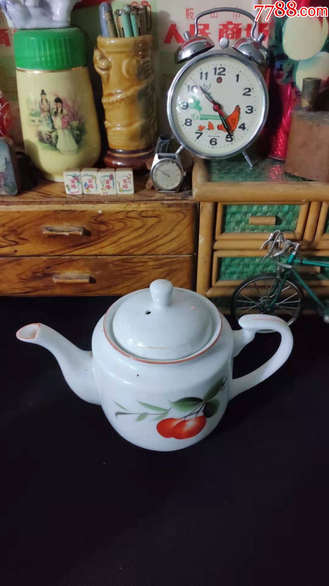 上世纪5060年代手绘水果图案水壶茶壶瓷壶一只民俗怀旧老物品