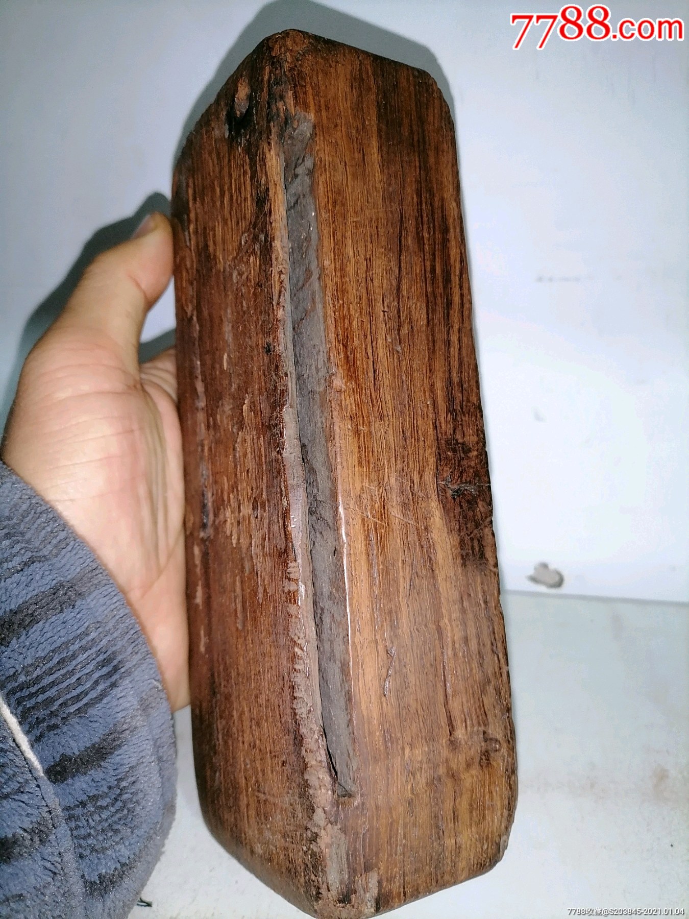 黄花梨老料响梆子!喜欢的拿下!看好再说吧.老物件售出不退换!长19.