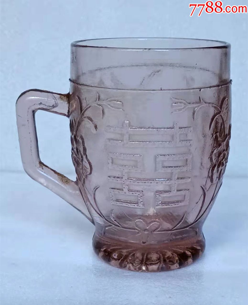 上世纪70年代左右喜上眉梢茶色玻璃杯囍字