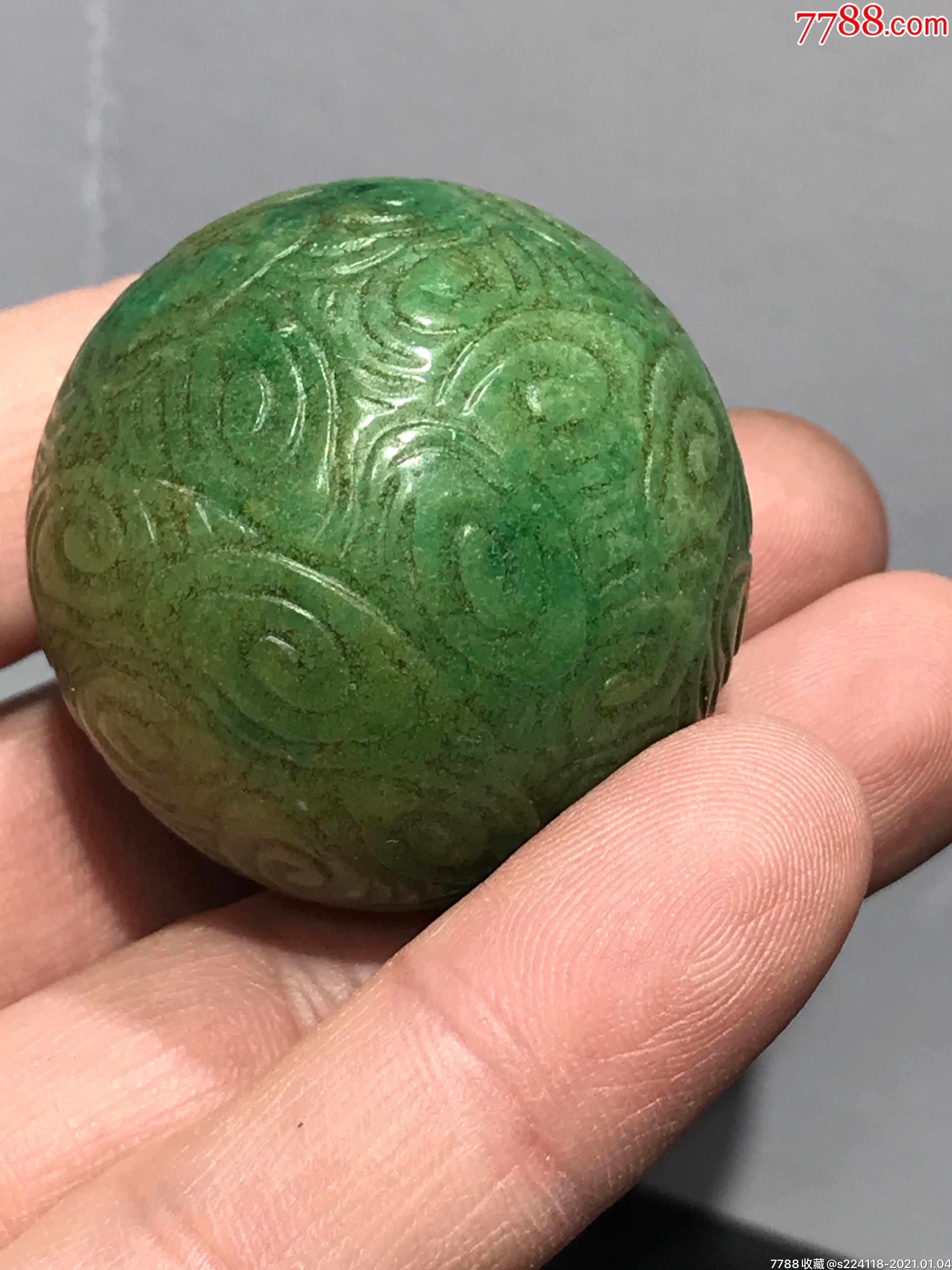 冒顶卷云纹大珠子一对