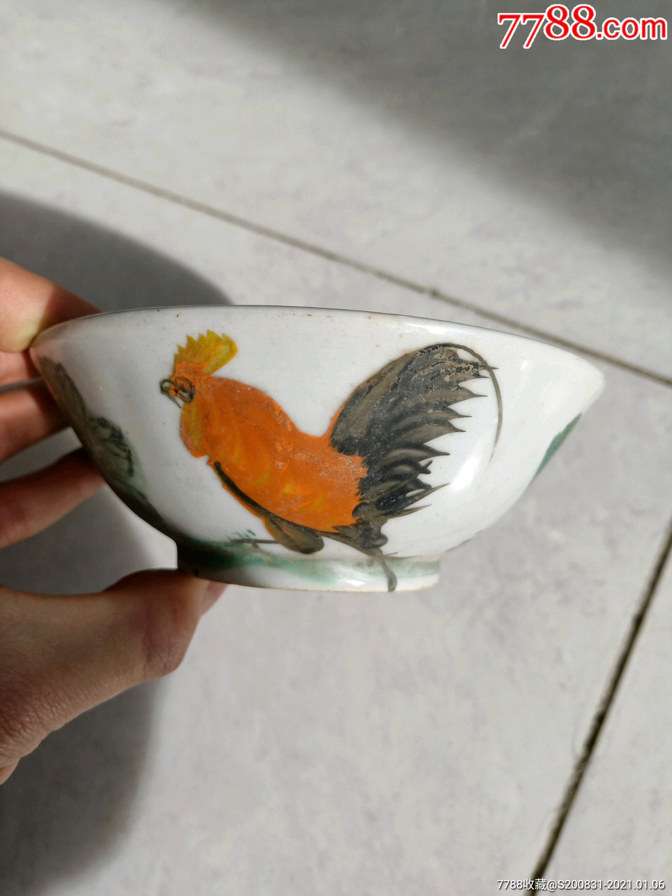 民国粉彩公鸡碗