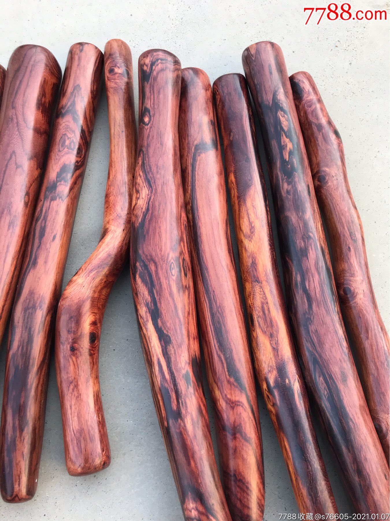 10根黄花梨木棍,黄花梨木料