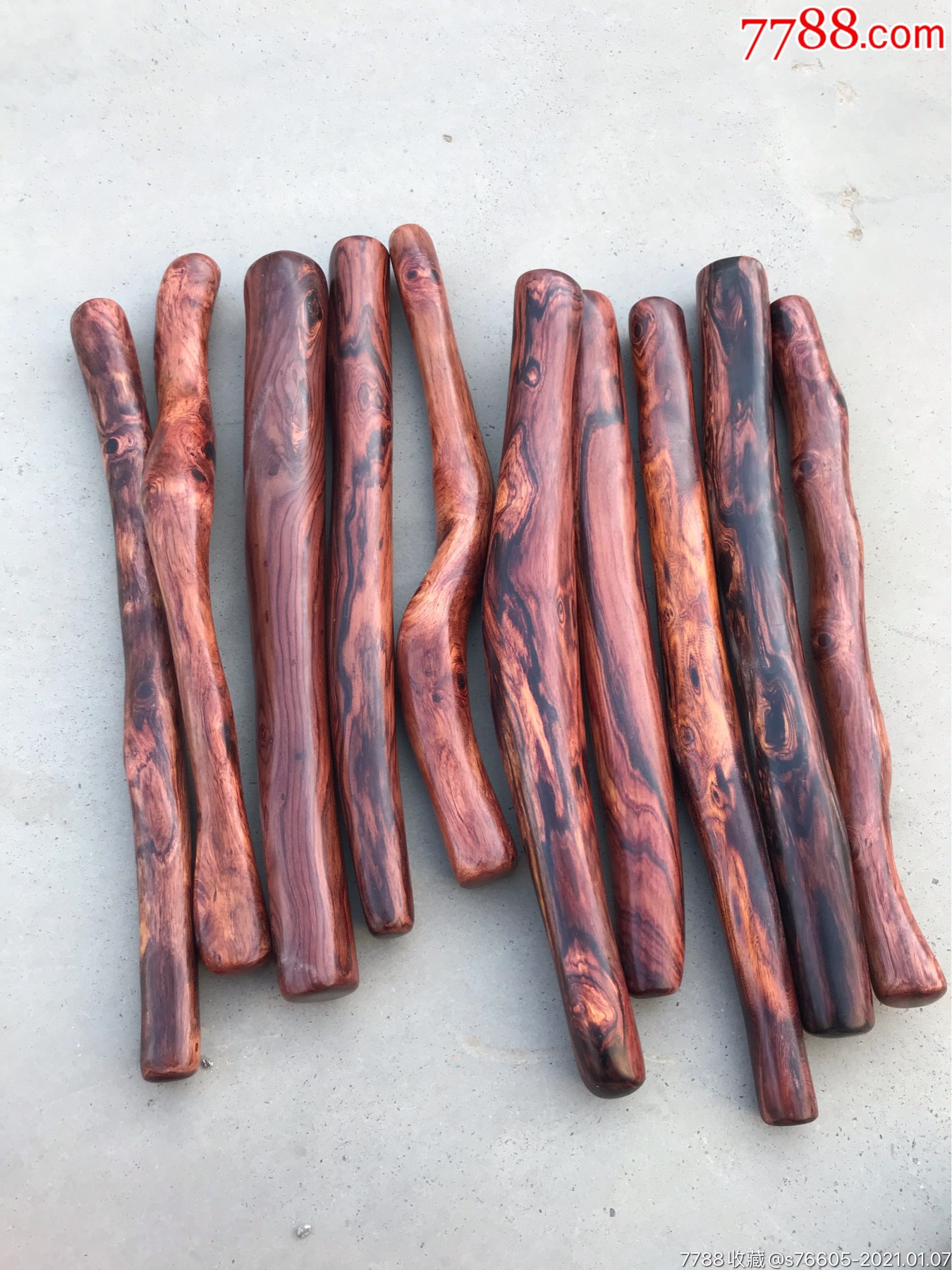 10根黄花梨木棍,黄花梨木料