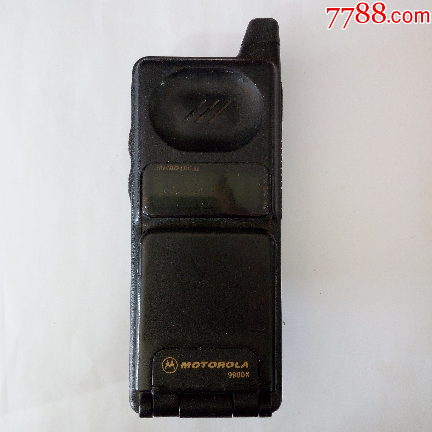 老摩托罗拉9900手机一台