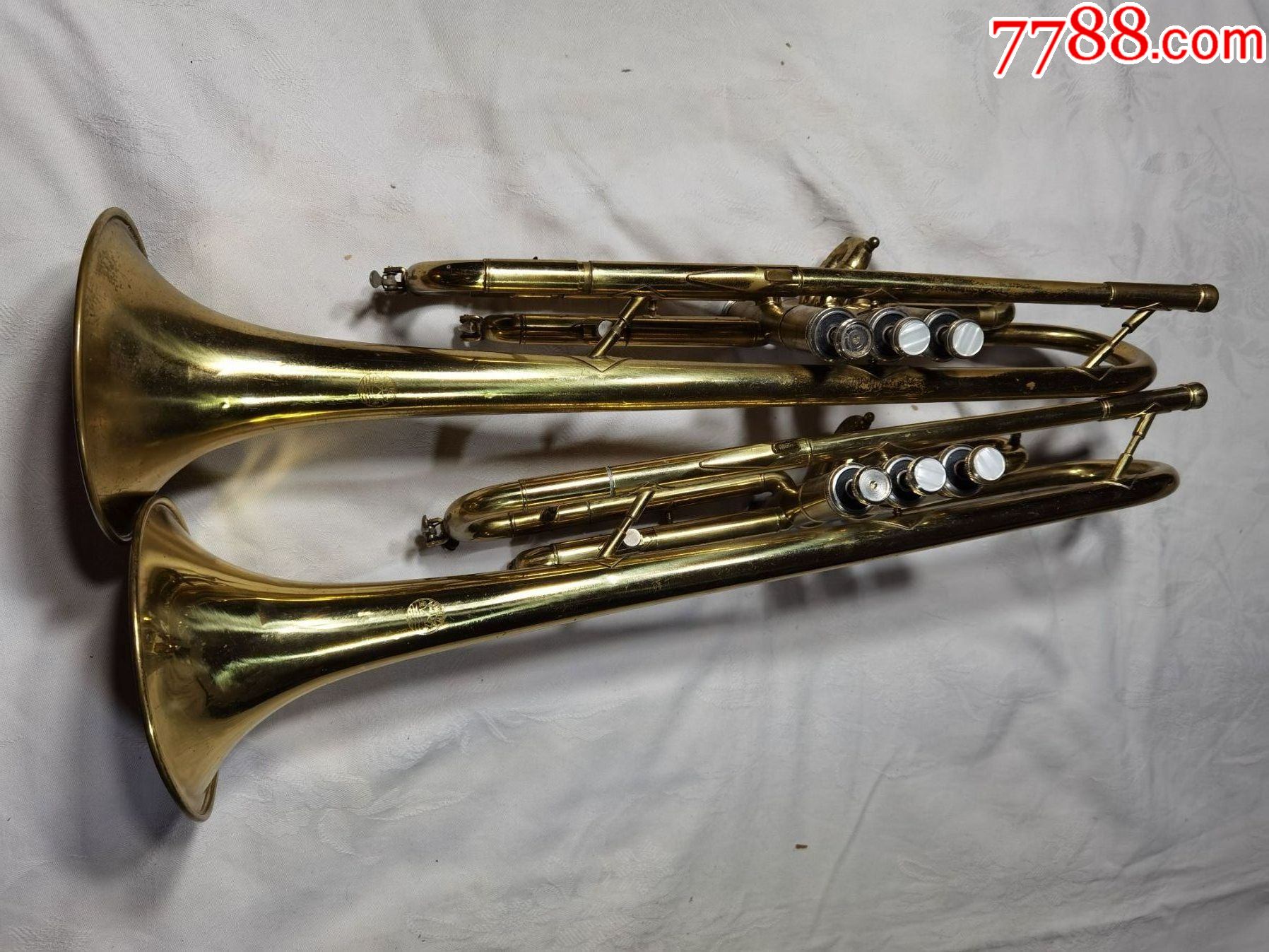 星海牌三键小号,两把齐售