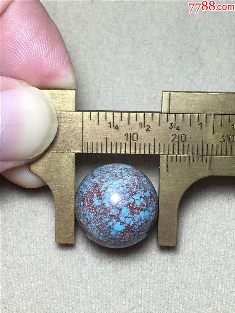 8mm红色铁线圆珠6.9g,原石配珠吊坠