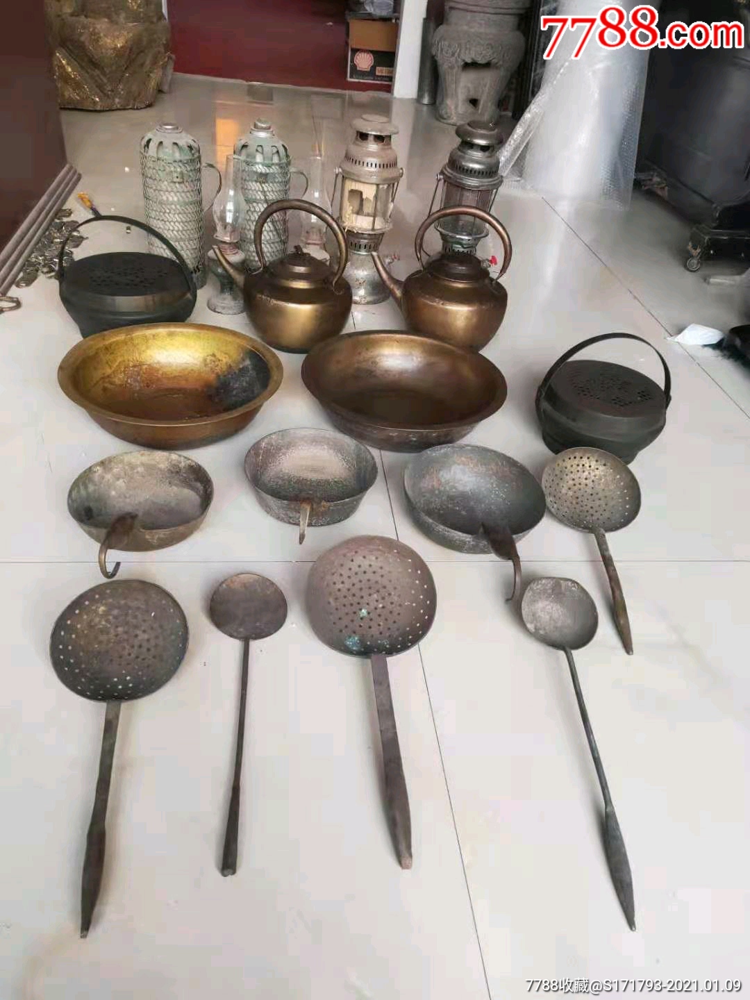 下乡收民俗老物件一组