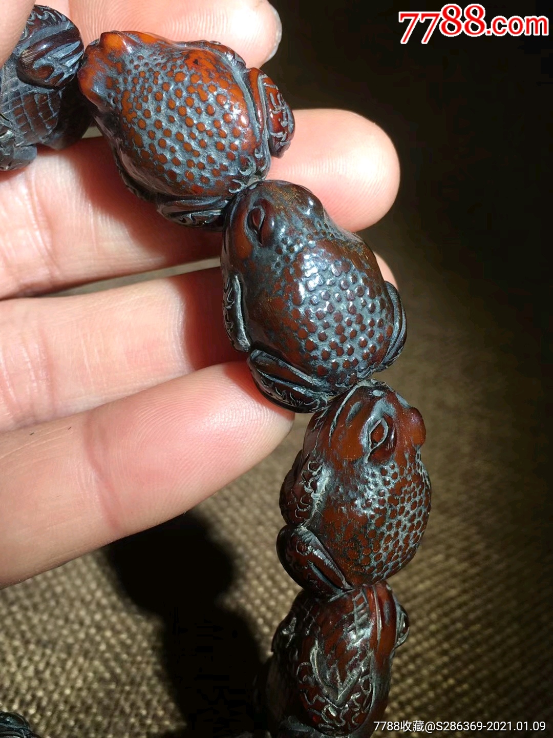 牛角雕刻青蛙"呱呱来财"手链,不议价