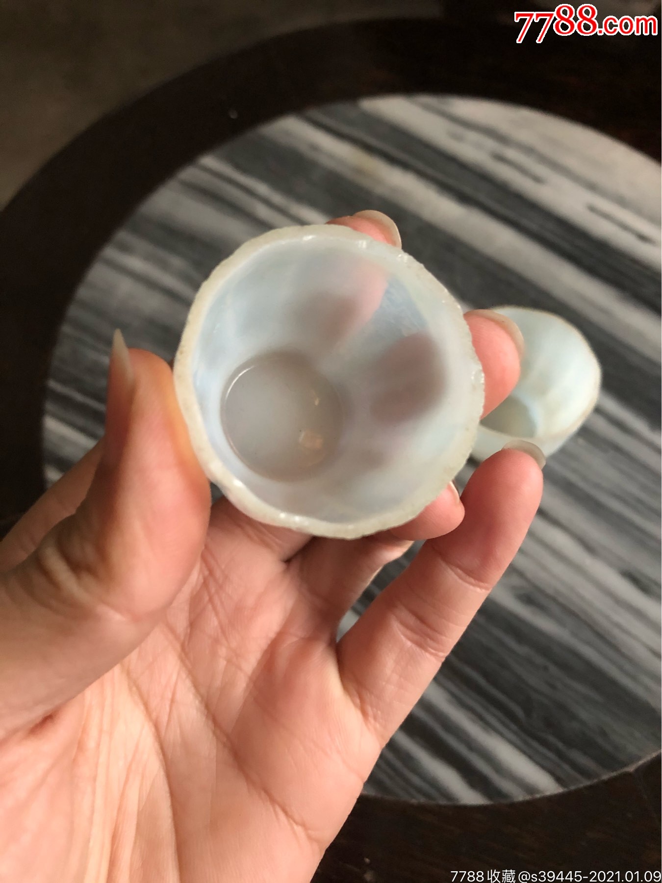 清代老琉璃小酒杯一对