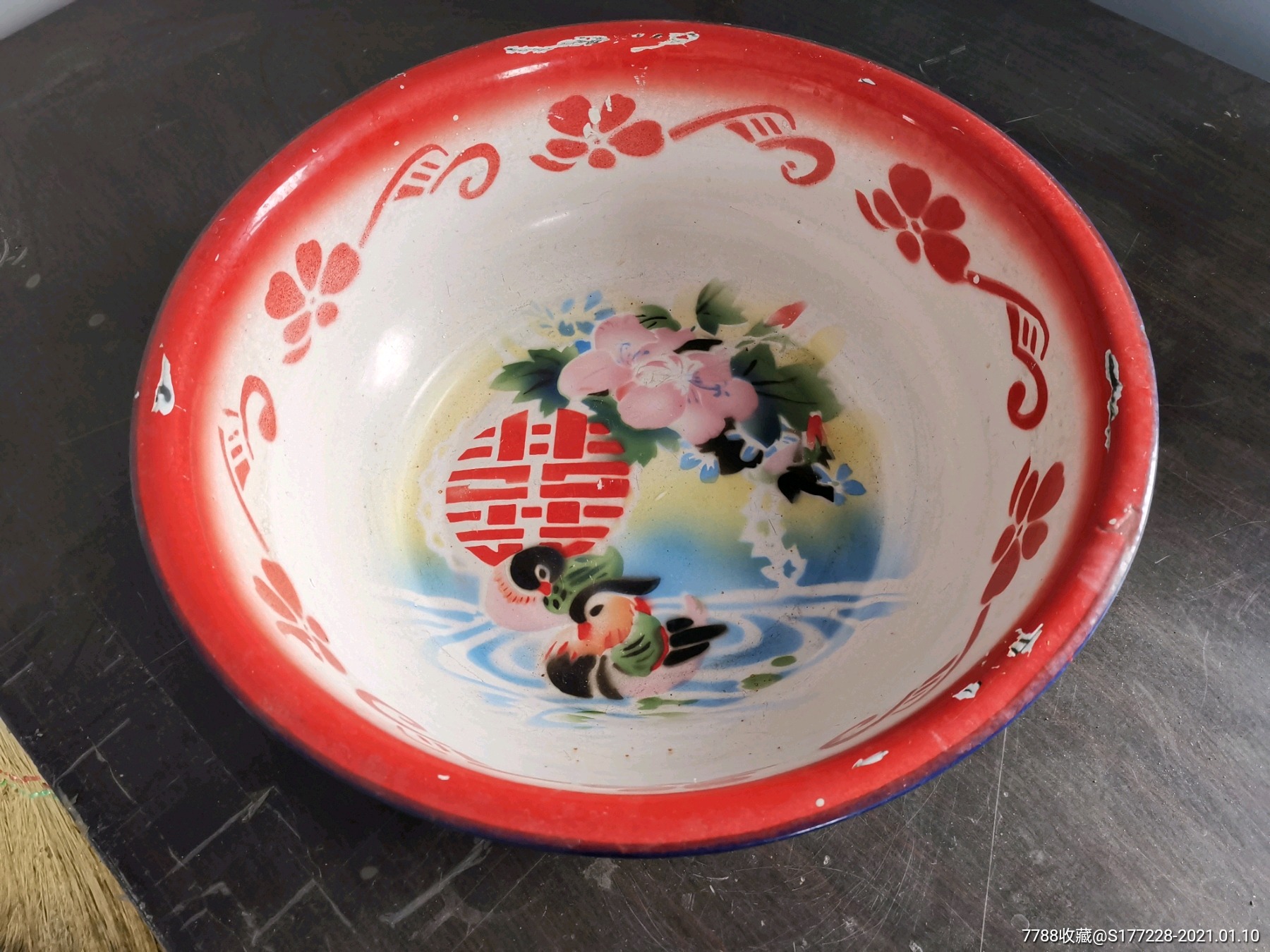 文革老搪瓷盆一个