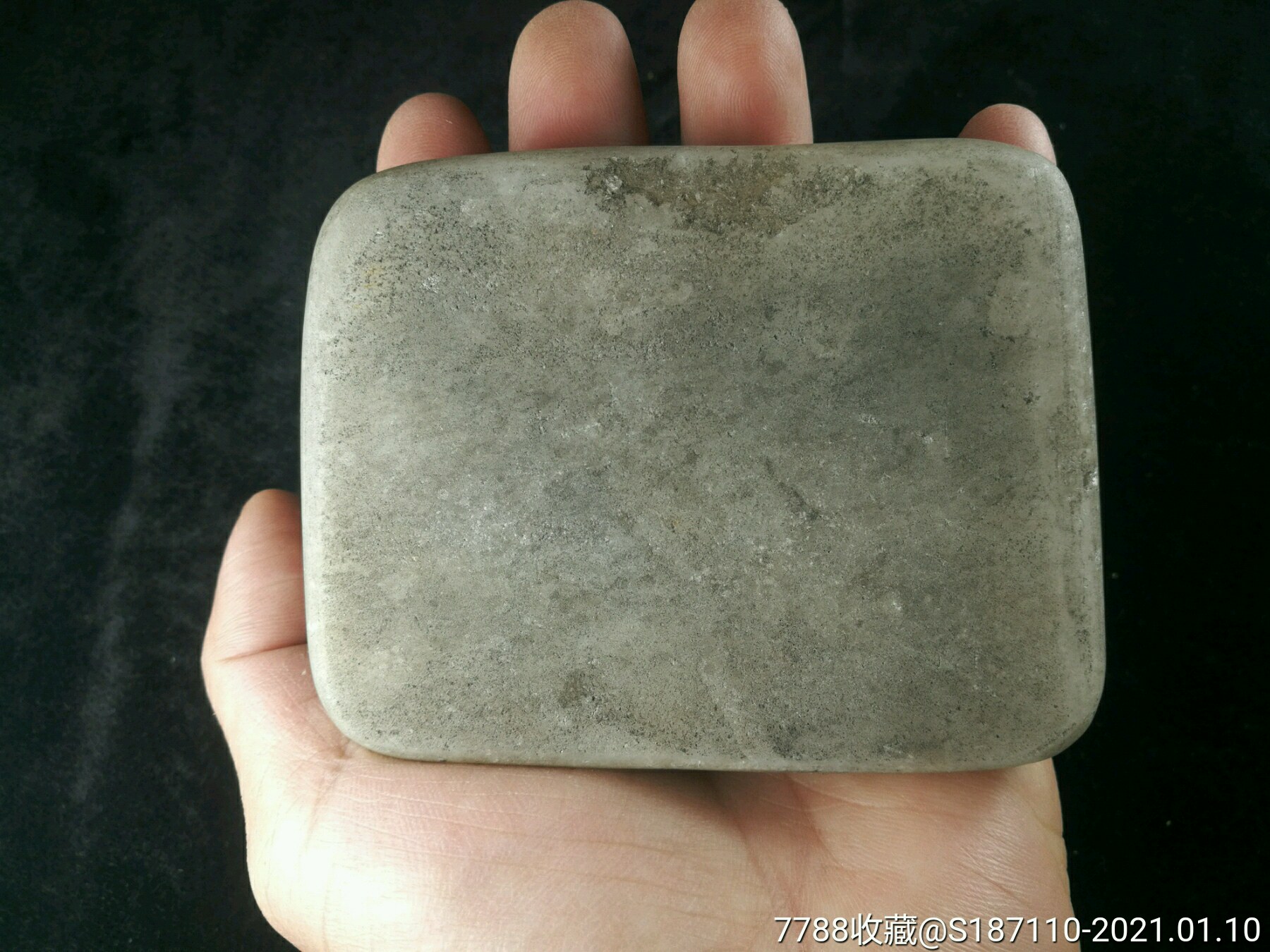 大理石书卷形砚台