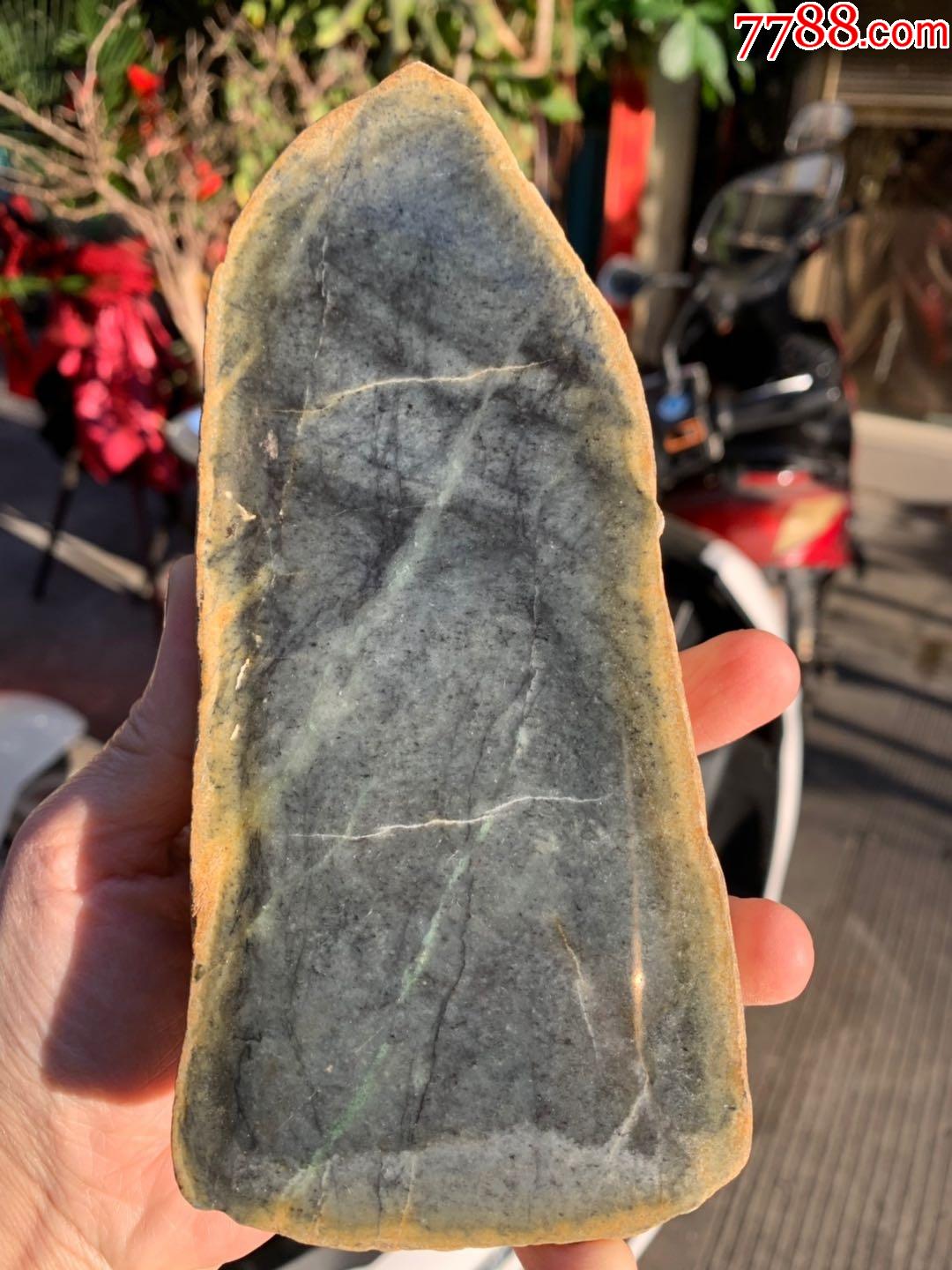 22公斤的乌鸡种,料子是种老,看设计起货高-翡翠/缅甸玉-7788老歌片