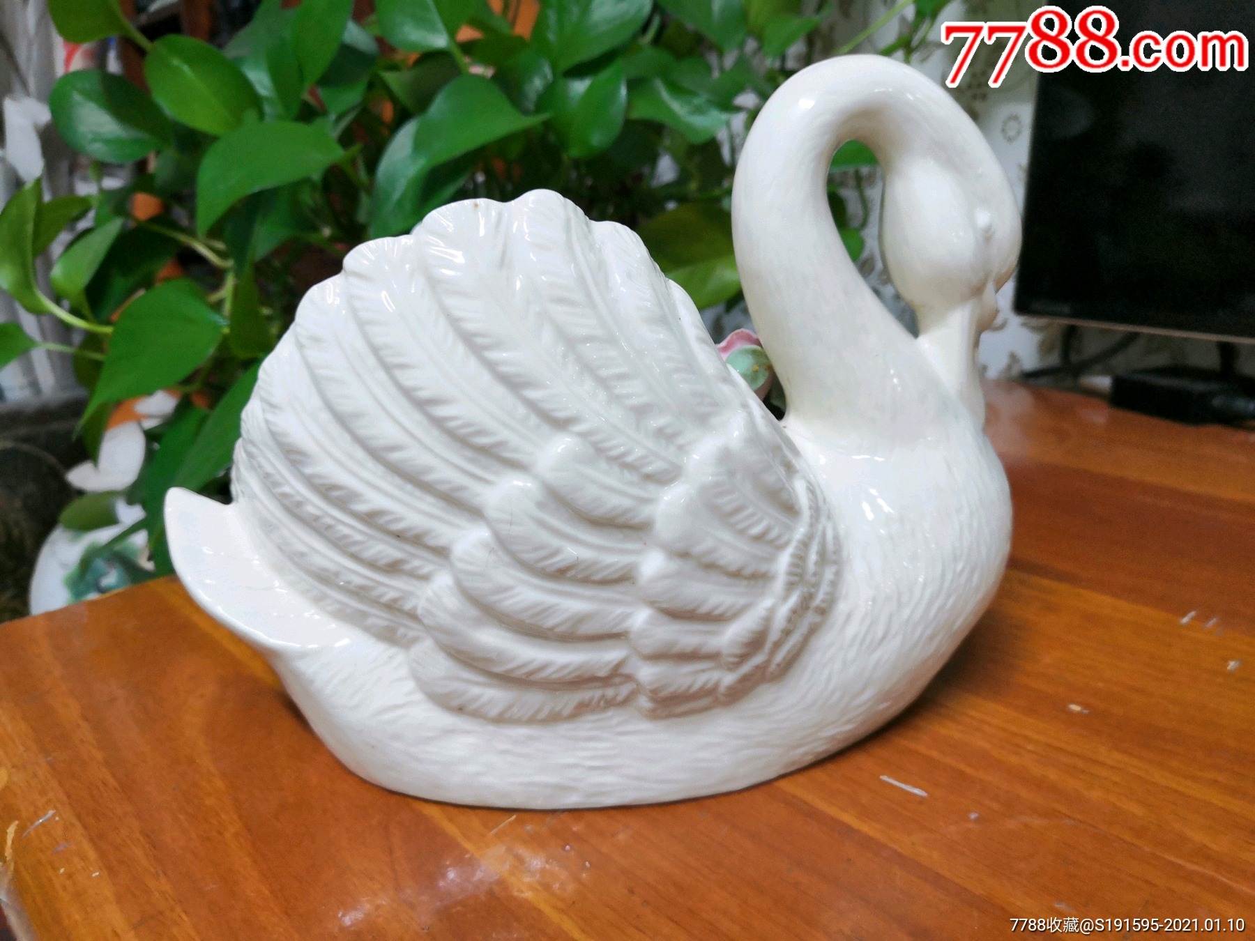 瓷鹅摆件