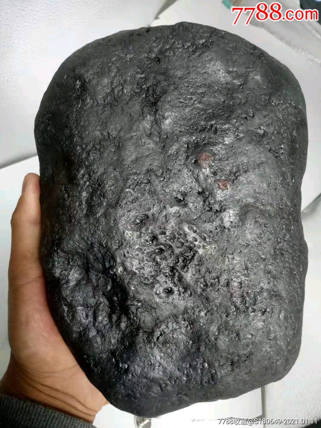 陨钻陨石拟似(吸磁)
